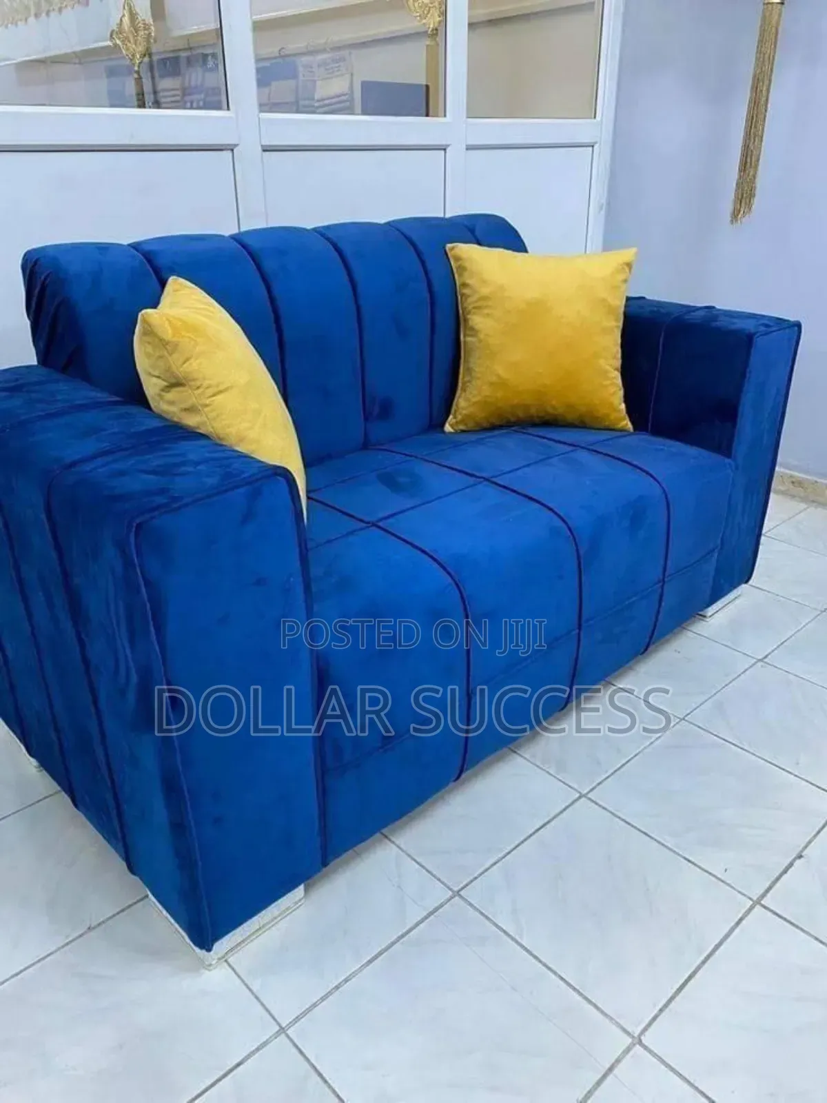 Available 2 in 1 Sofa