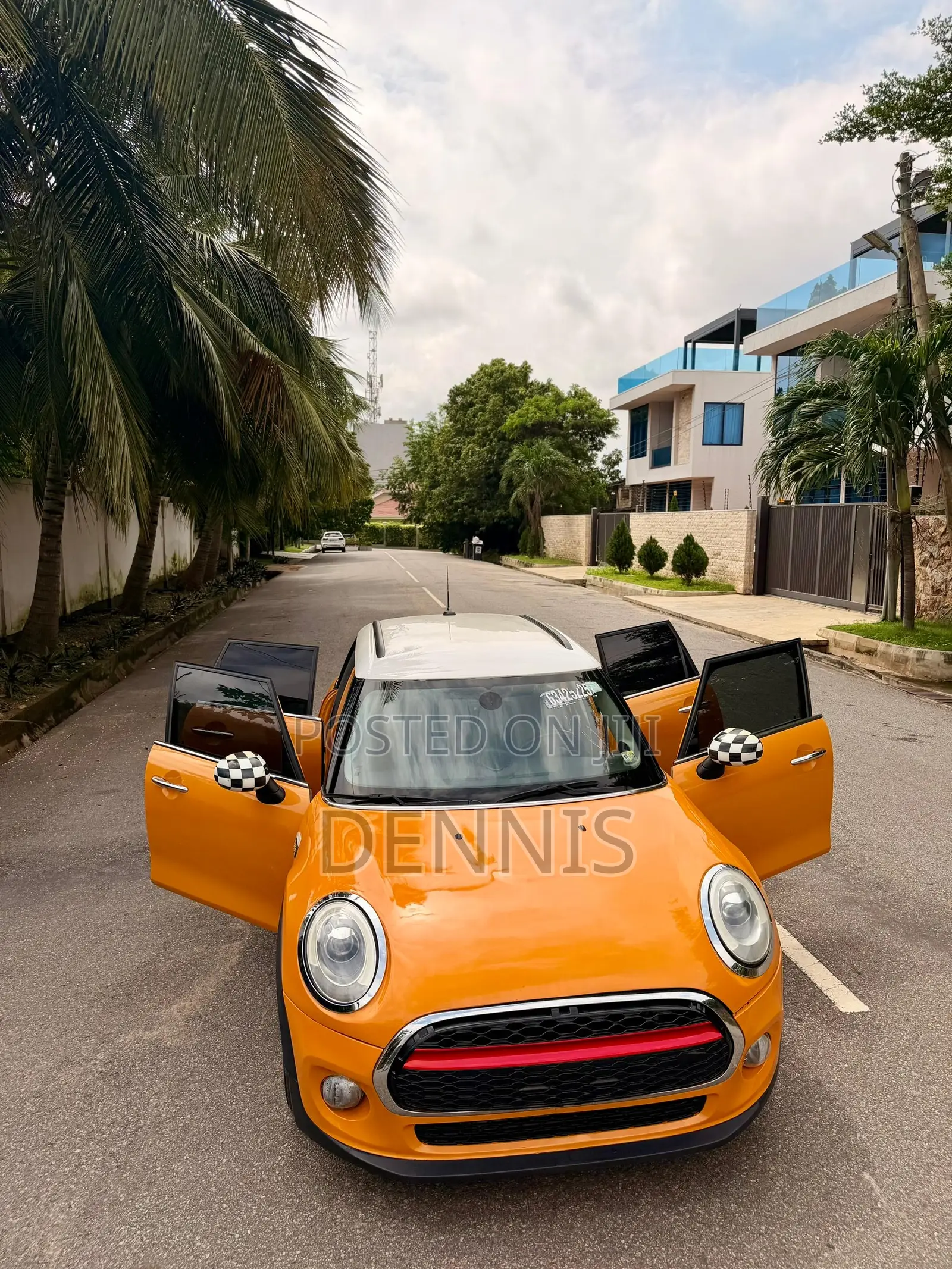 Mini Cooper 2016 Orange