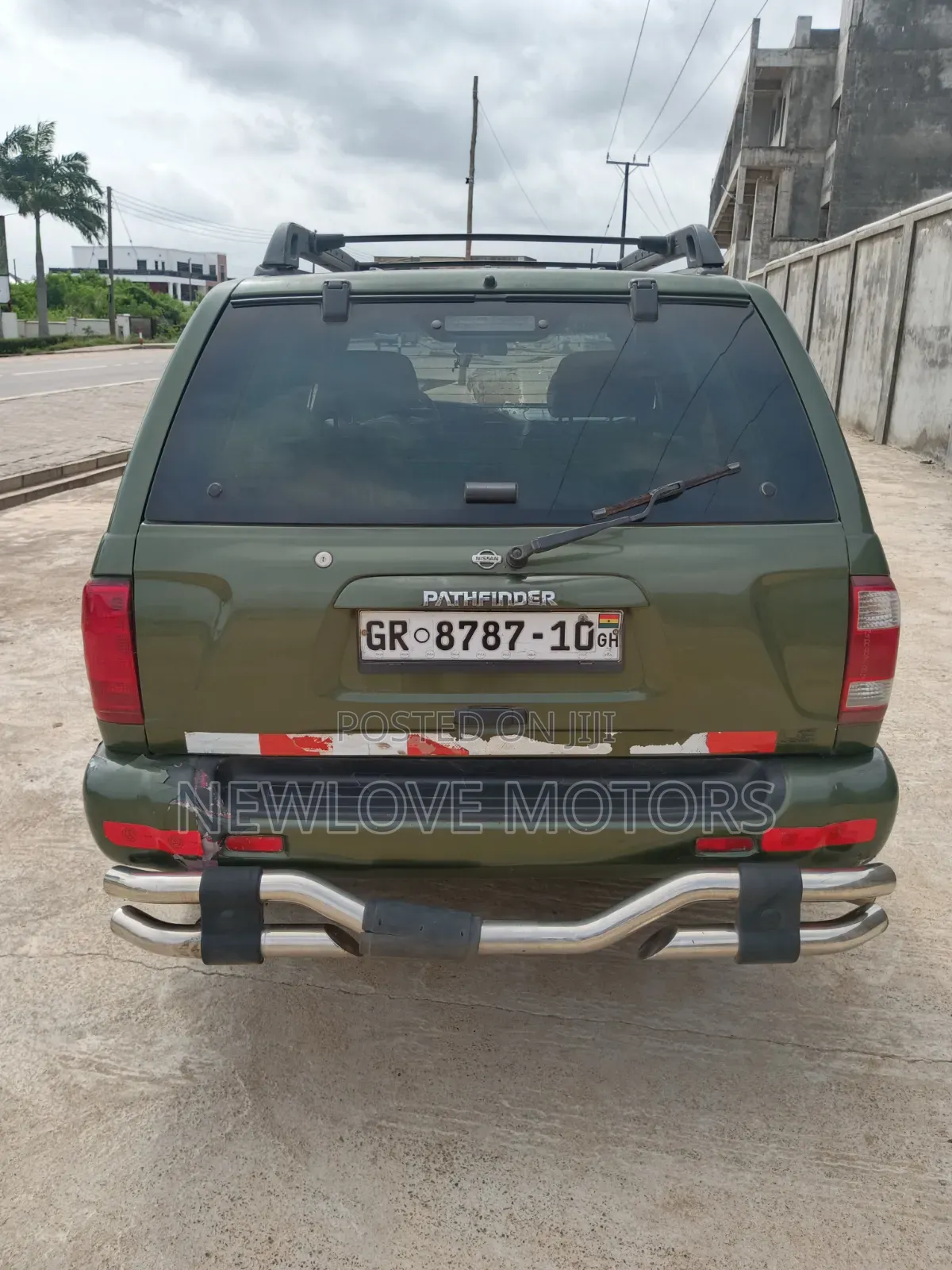 Nissan Pathfinder 2004 Green