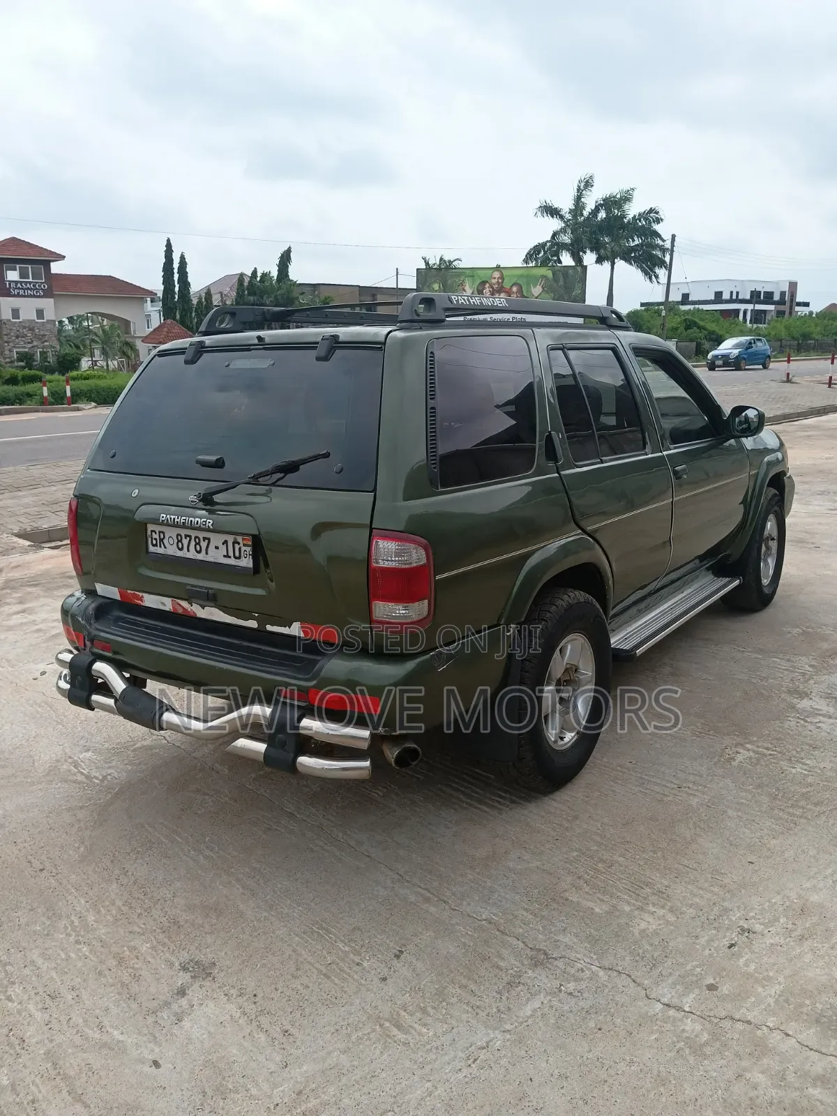 Nissan Pathfinder 2004 Green
