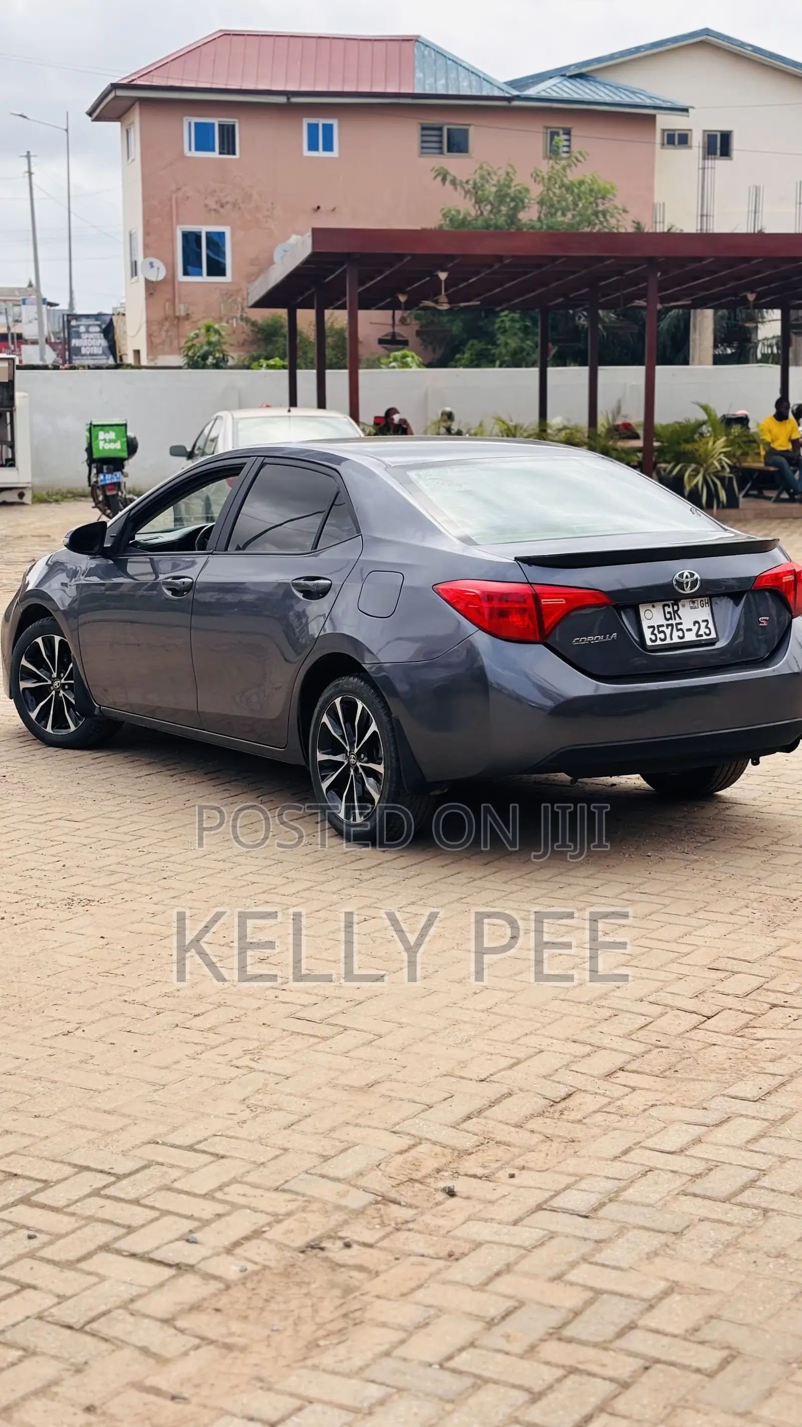 Toyota Corolla S 4dr Sedan (1.8L 4cyl CVT) 2016 Gray