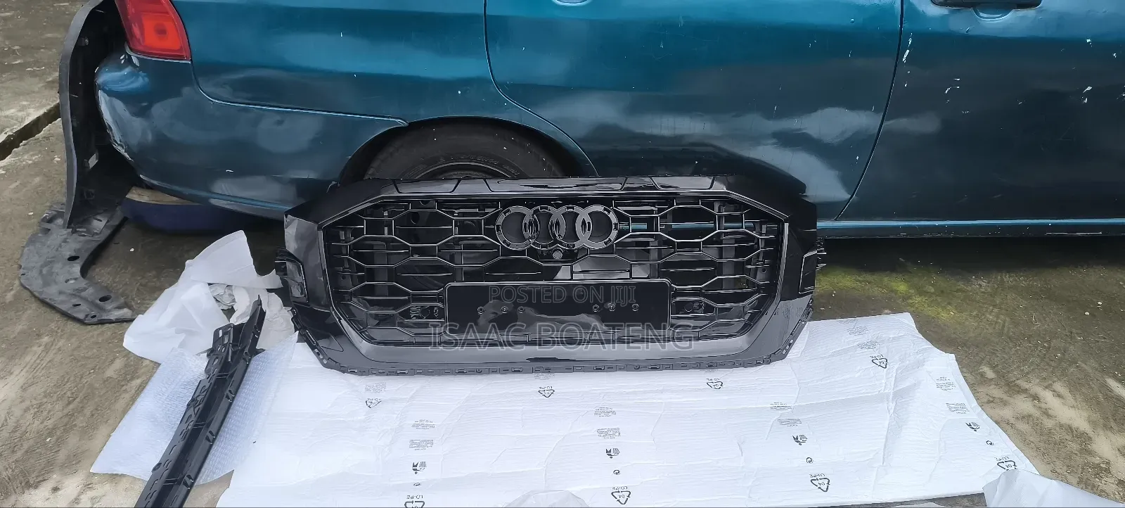 Audi Q8 2023 Front Grille