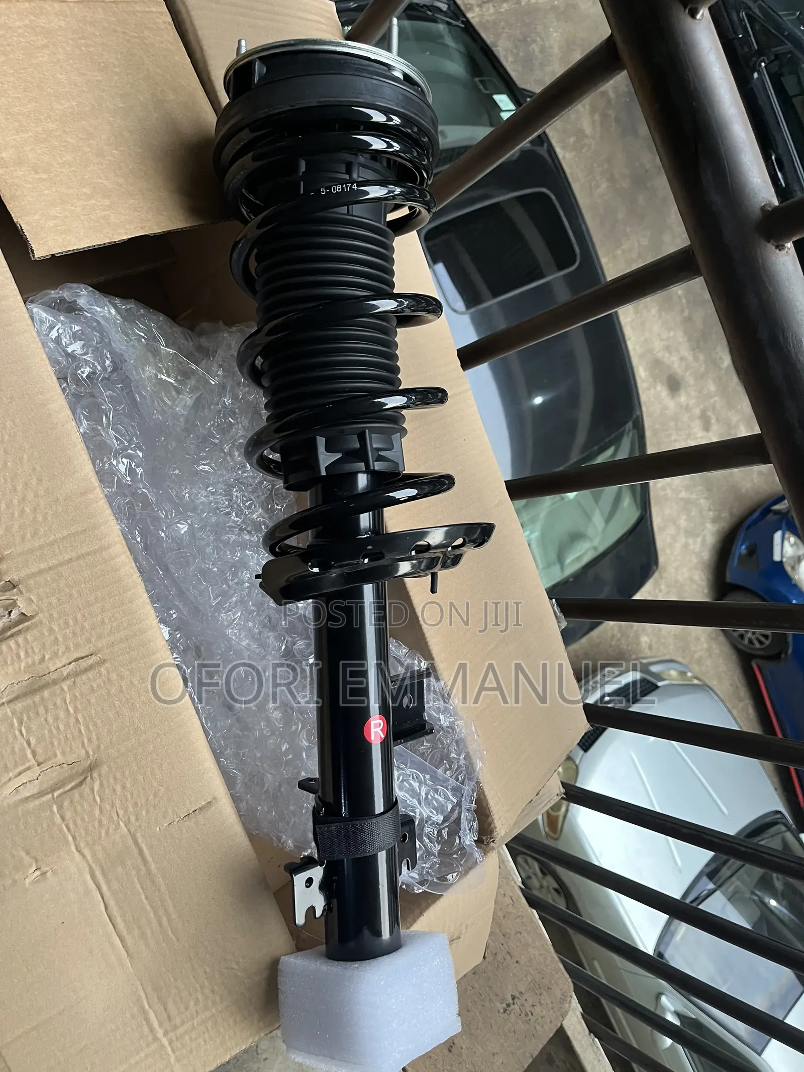 Range Rover Evoque 12/2017 Back Shocks