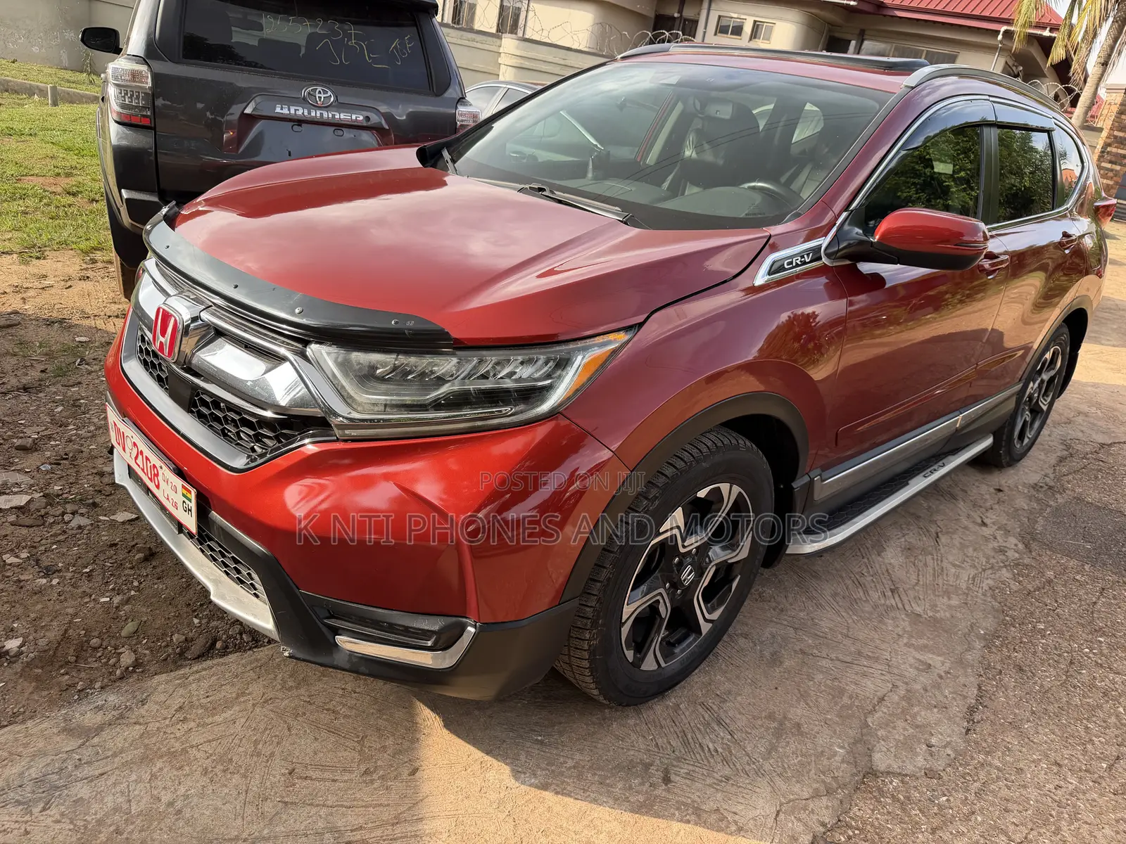 Honda CR-V Touring AWD 2018 Red