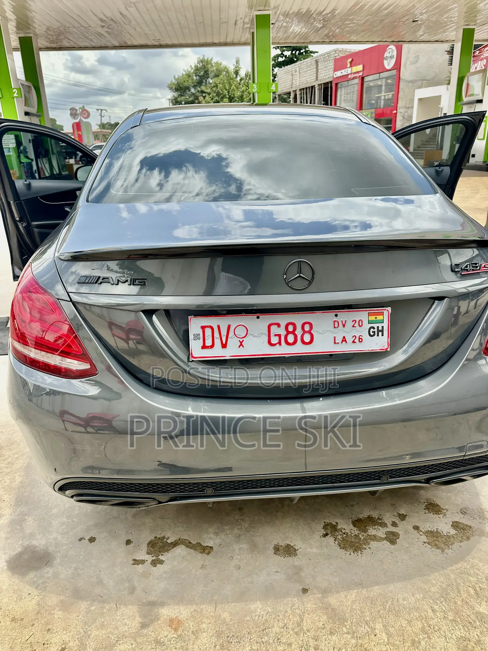Mercedes-Benz C43 2017 Gray