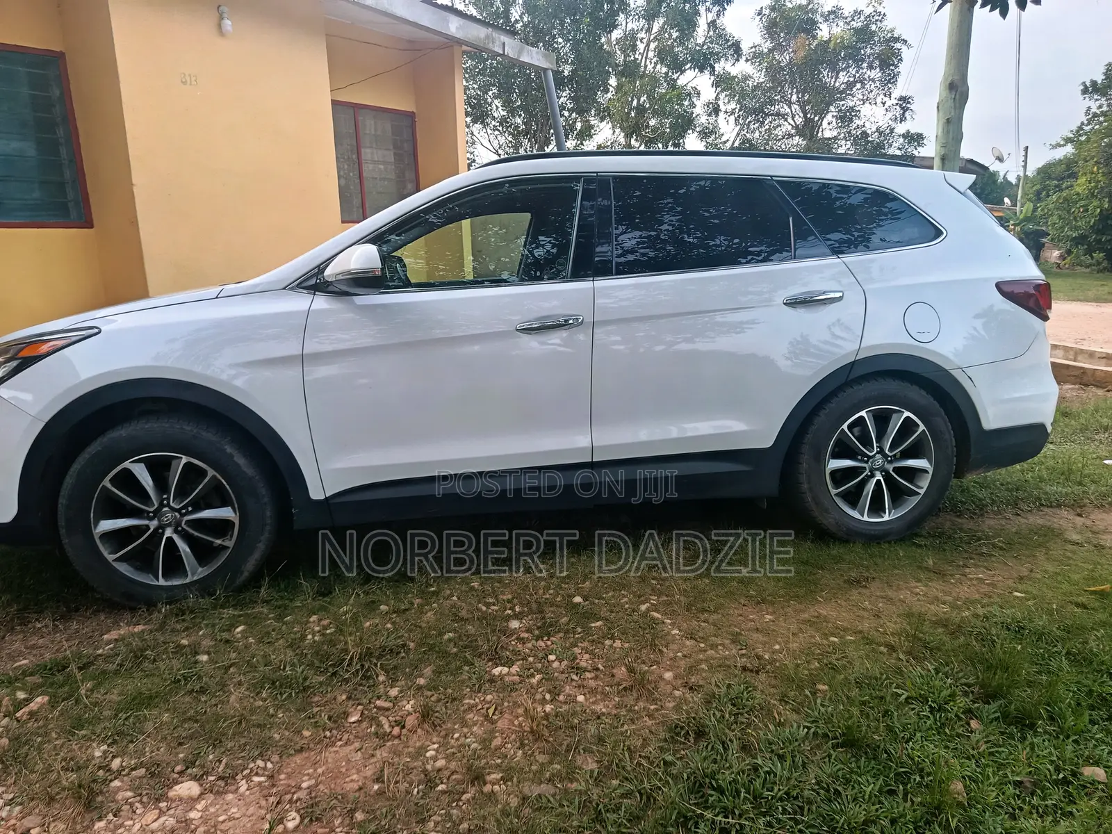 Hyundai Santa Fe 2019 White