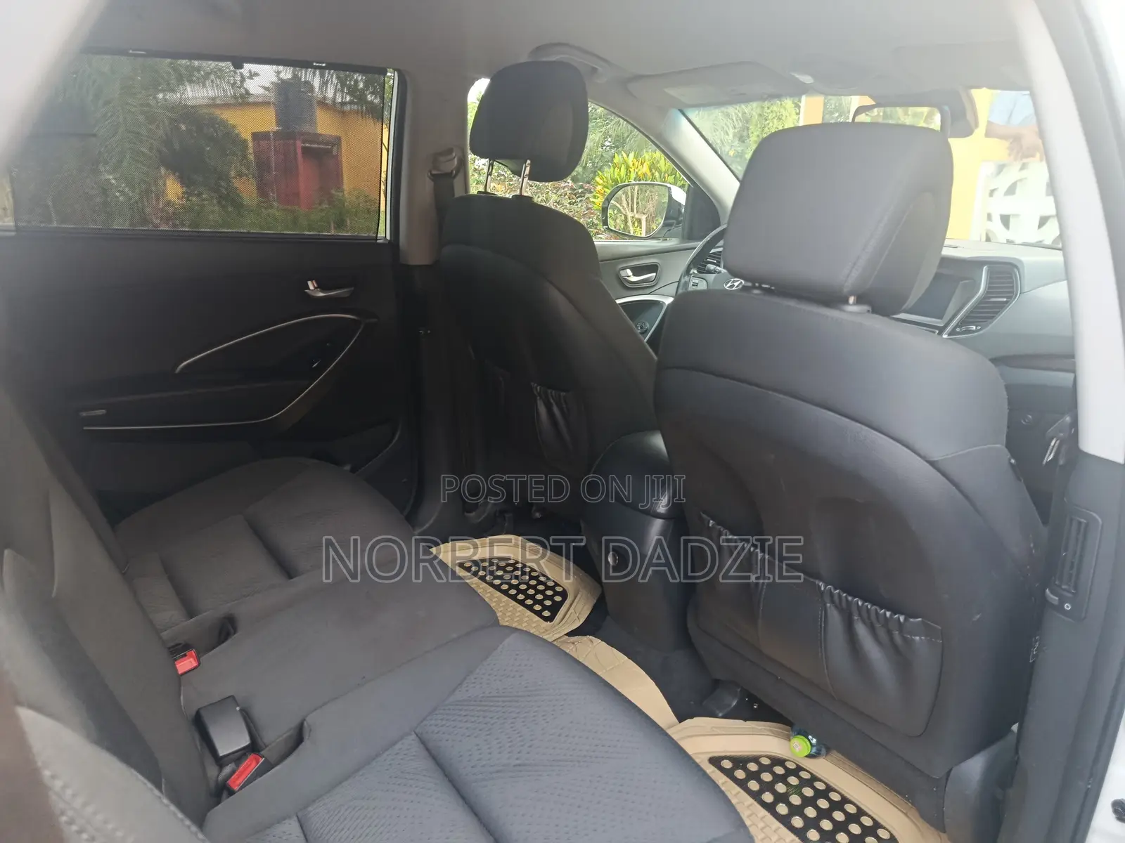 Hyundai Santa Fe 2019 White