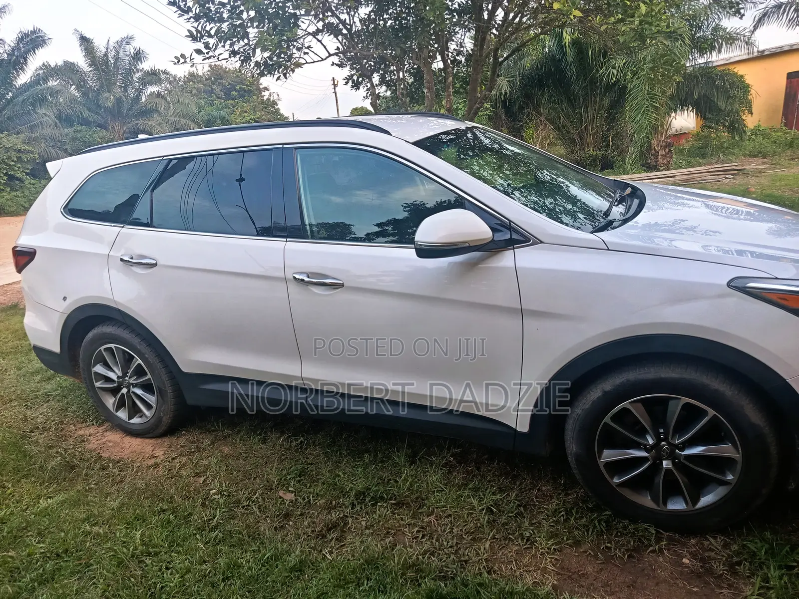 Hyundai Santa Fe 2019 White