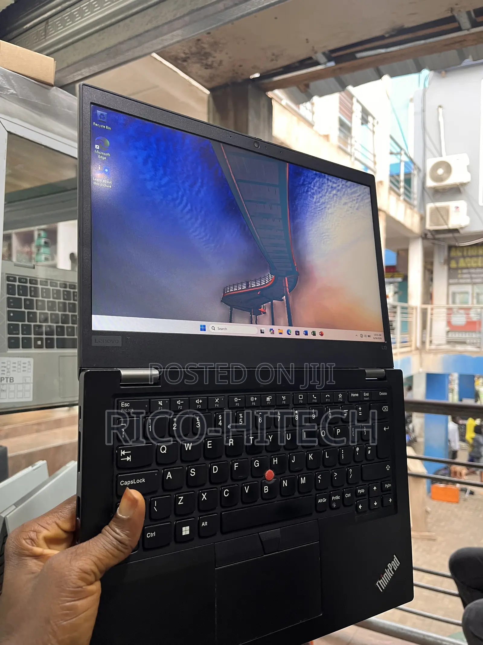 Laptop Lenovo ThinkPad L13 Yoga 8GB Intel Core i5 SSD 256GB