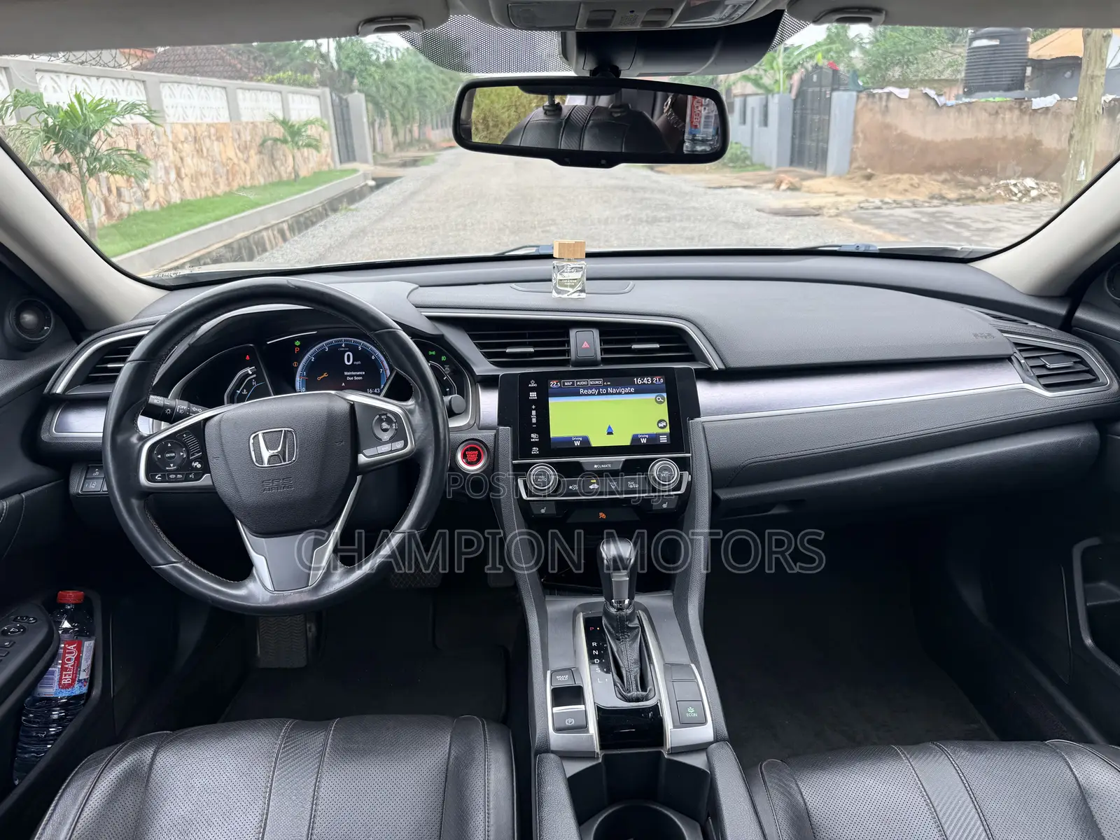 Honda Civic Touring 4dr Sedan (1.5L 4cyl) 2017 Silver