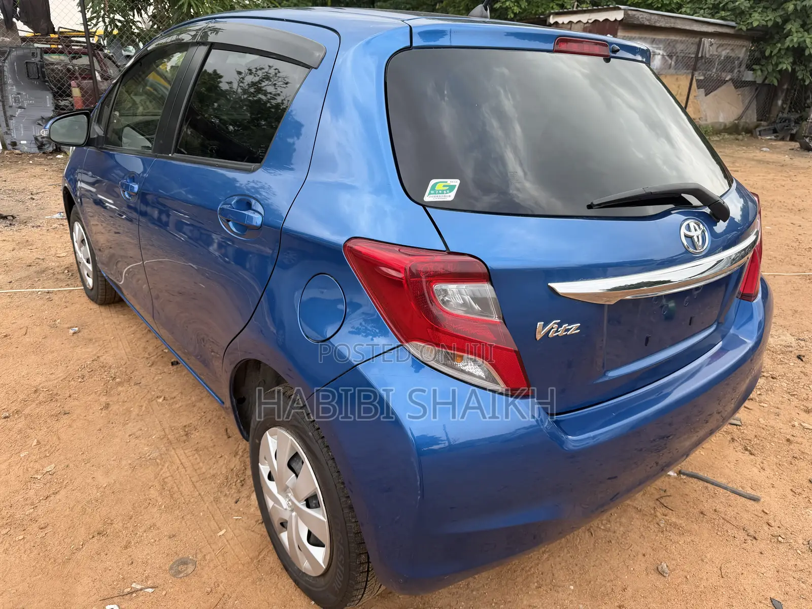 Toyota Vitz 1.3 AWD 5dr 2014 Blue