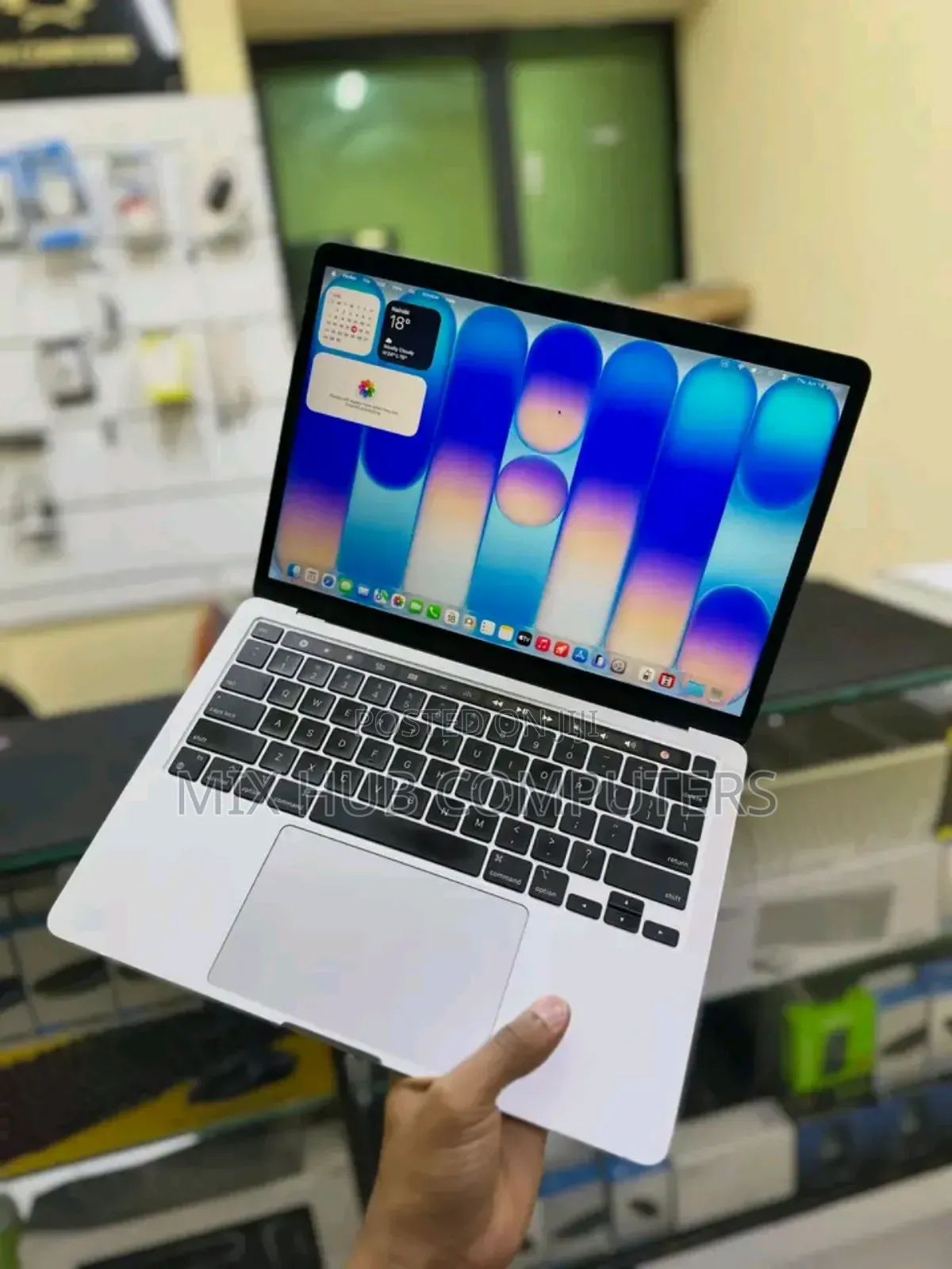 Laptop Apple MacBook Pro 16GB Intel Core i5 SSD 512GB