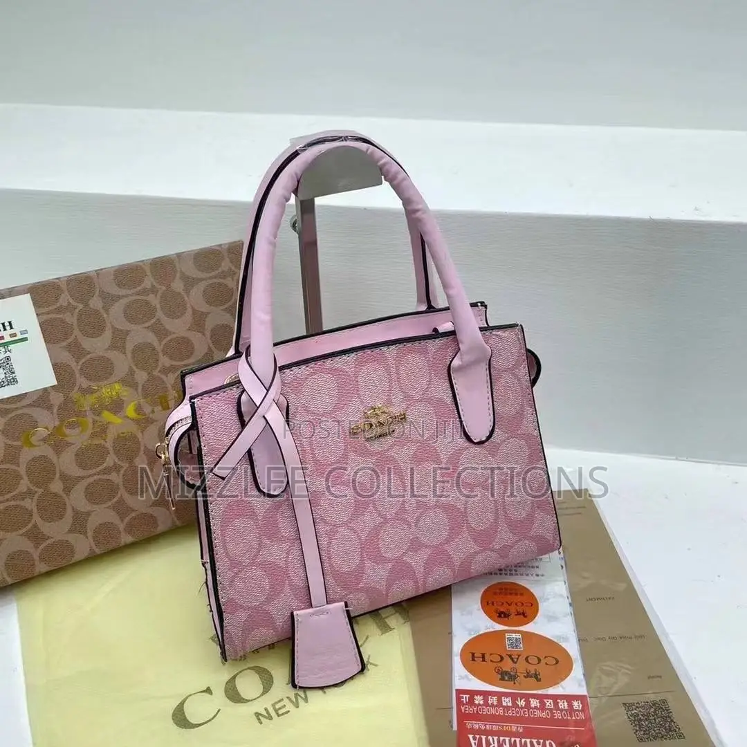 Quality and Classic Coach Bag for Ladies