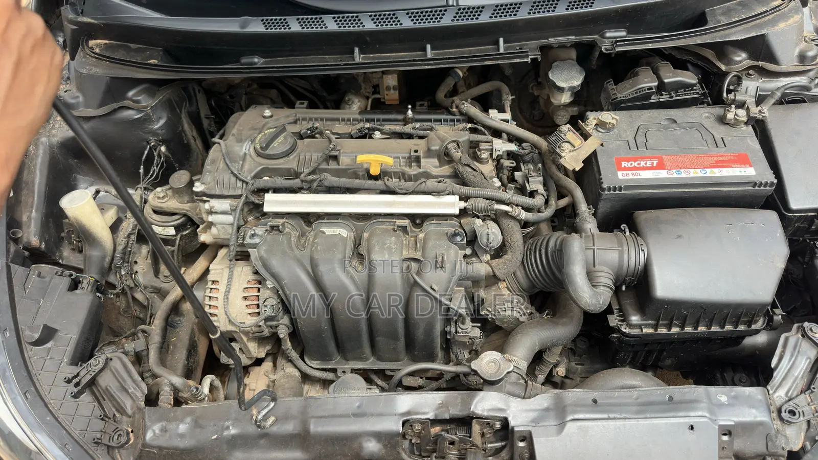 Hyundai Elantra GLS Sedan FWD (1.8L 4cyl 6M) 2013 Gray