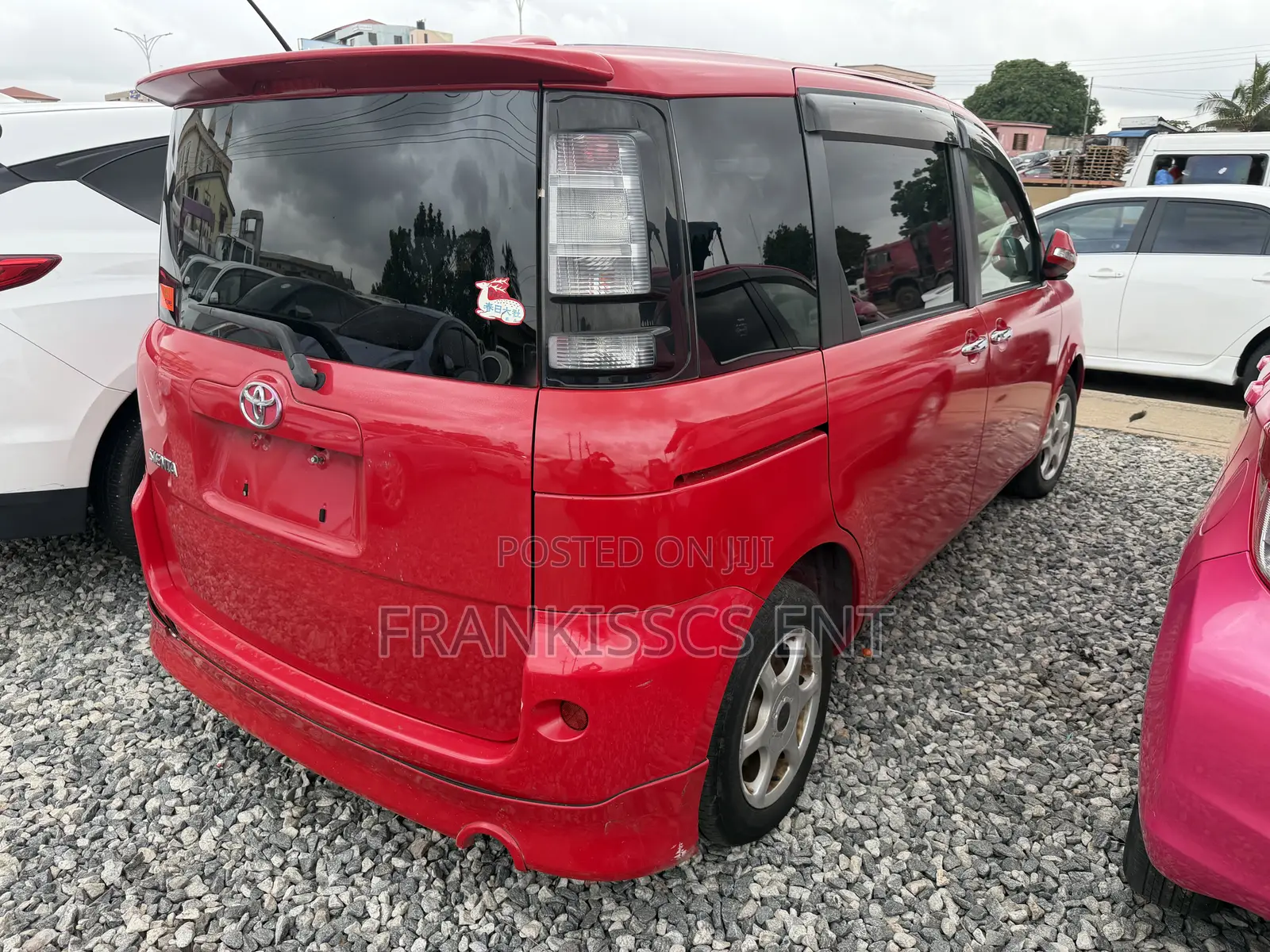 Toyota Sienta 1.5 AWD 2014 Red