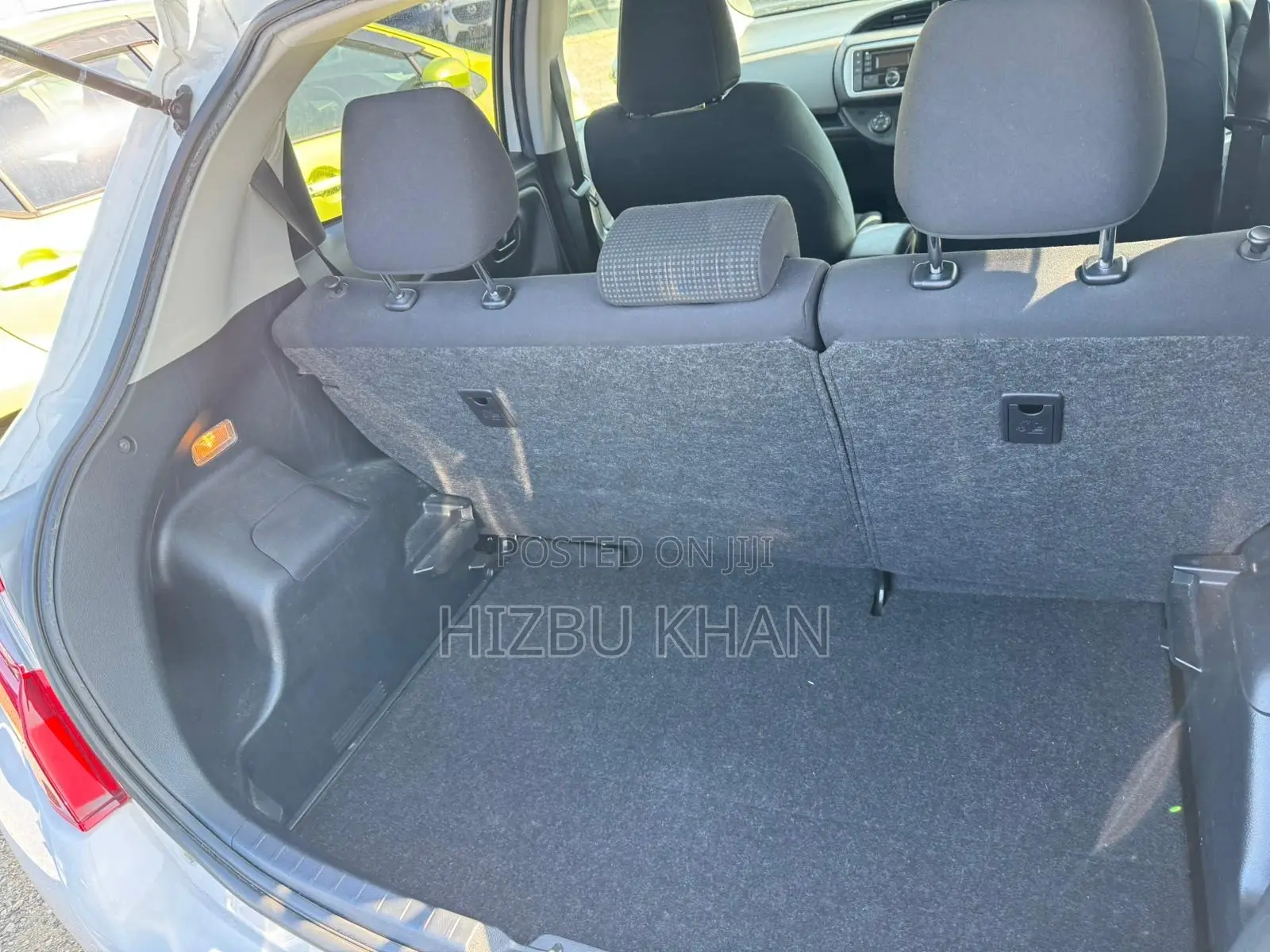 Toyota Vitz 1.3 FWD 5dr 2015 White