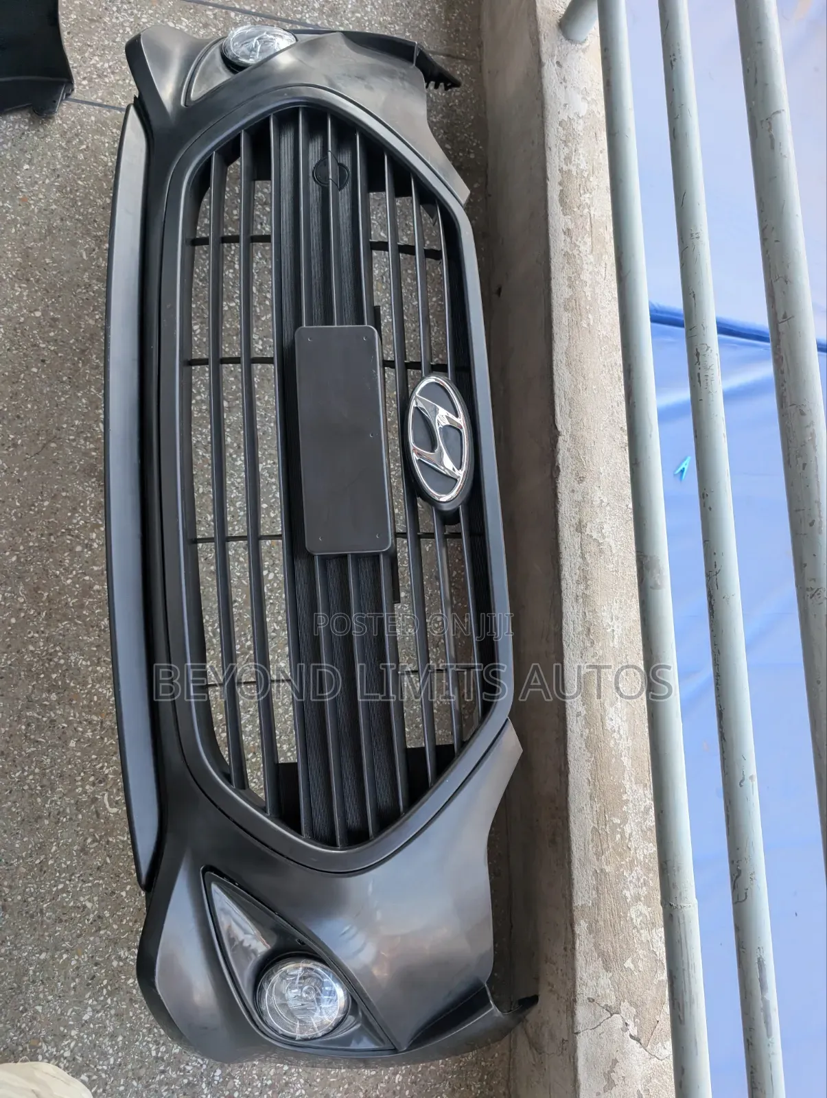 Hyundai Veloster 2013,2014,2015,2016,2017 Complete Front Bumper Turbo