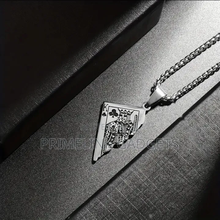 Half King of Spades Playing Card Mens 304 Stainless Steel Necklace