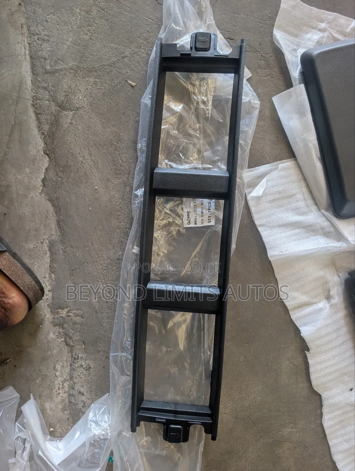 Ford F-150 F150 2018,2019,2020 Down Grille
