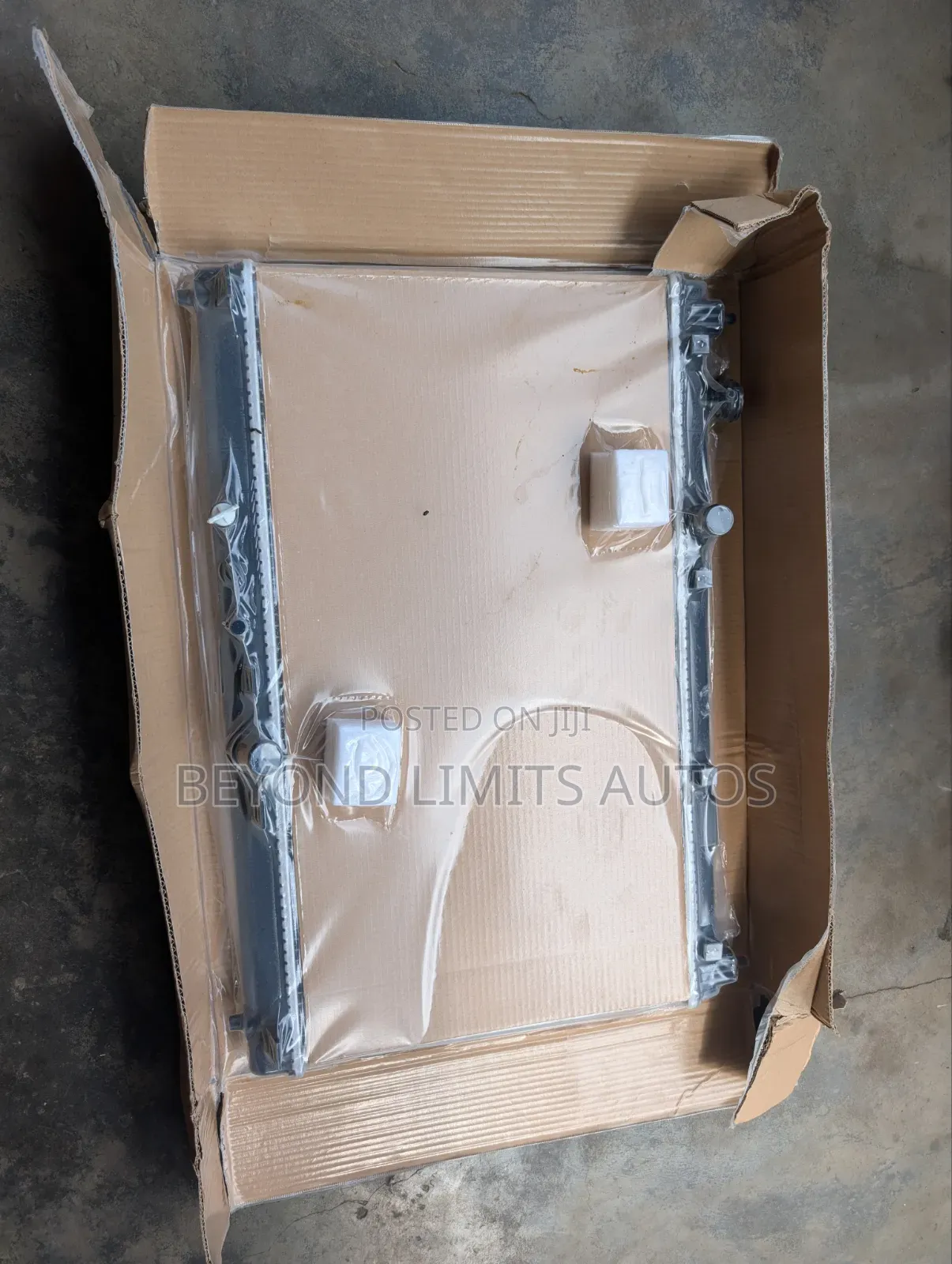 Honda Fit 2013 - 2016 Radiator / Water Tank High Quality