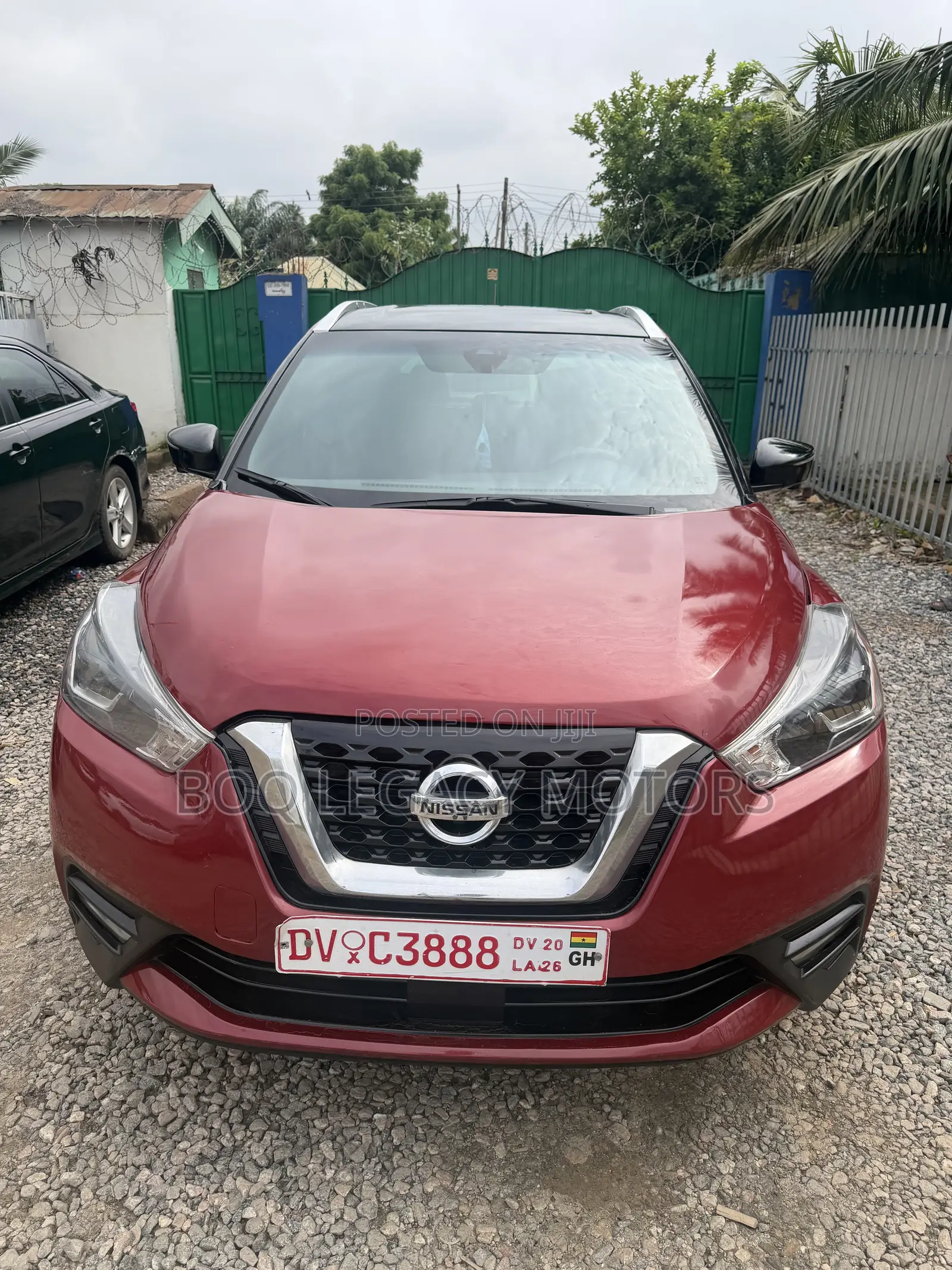 Nissan Kicks 2020 Red
