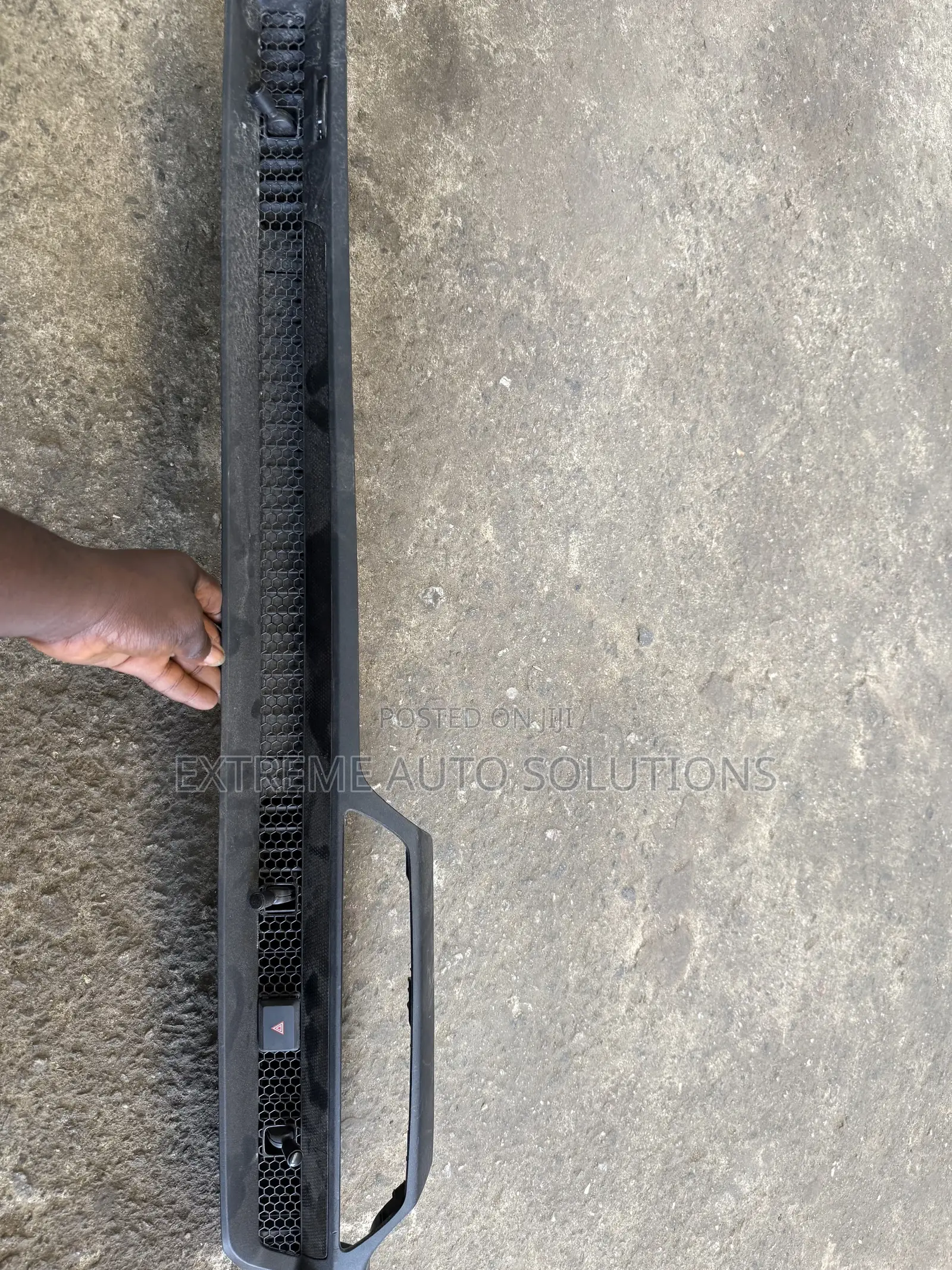 Cr-v Hybrid 23-25 Right Side Dash Bezel Molding Trim W/ Air Vent