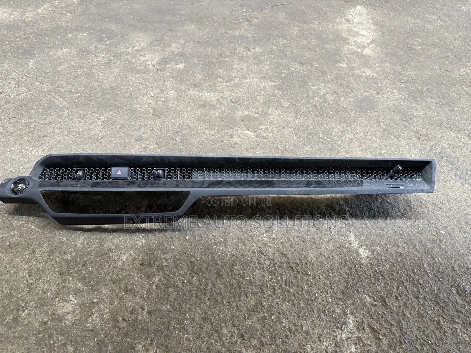 Cr-v Hybrid 23-25 Right Side Dash Bezel Molding Trim W/ Air Vent