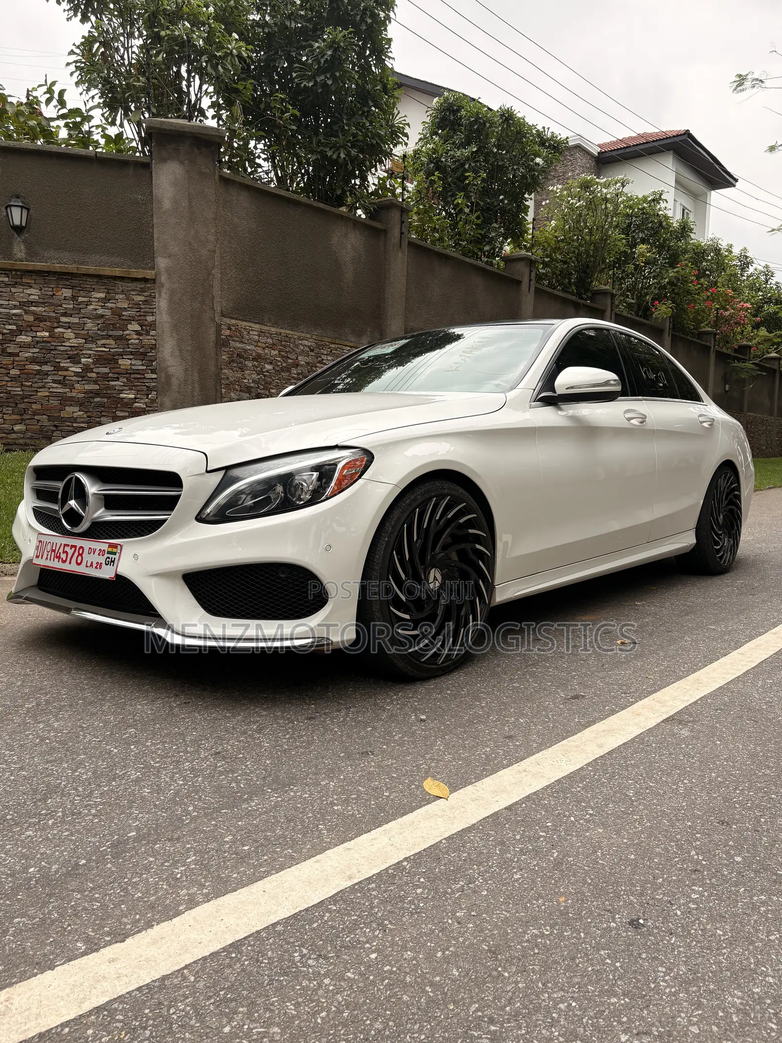 Mercedes-Benz C300 Base AWD 4Matic Sedan (2.0L 4cyl 7A) 2015 White
