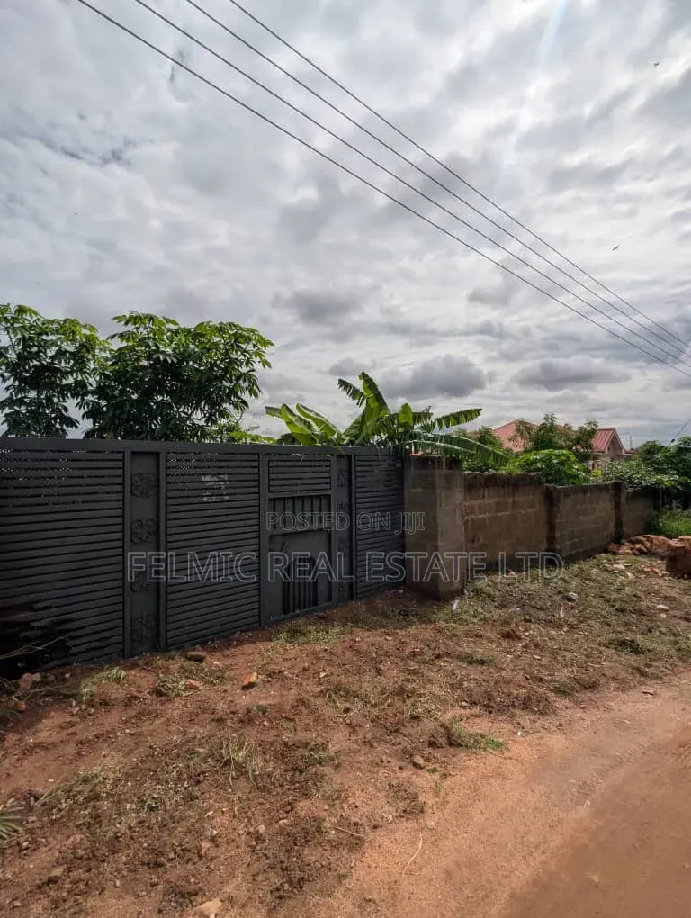 1 Plot of Land at Ayawaso for Sale