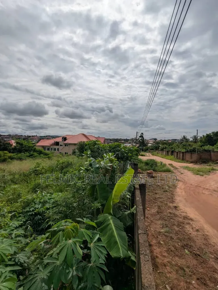 1 Plot of Land at Ayawaso for Sale