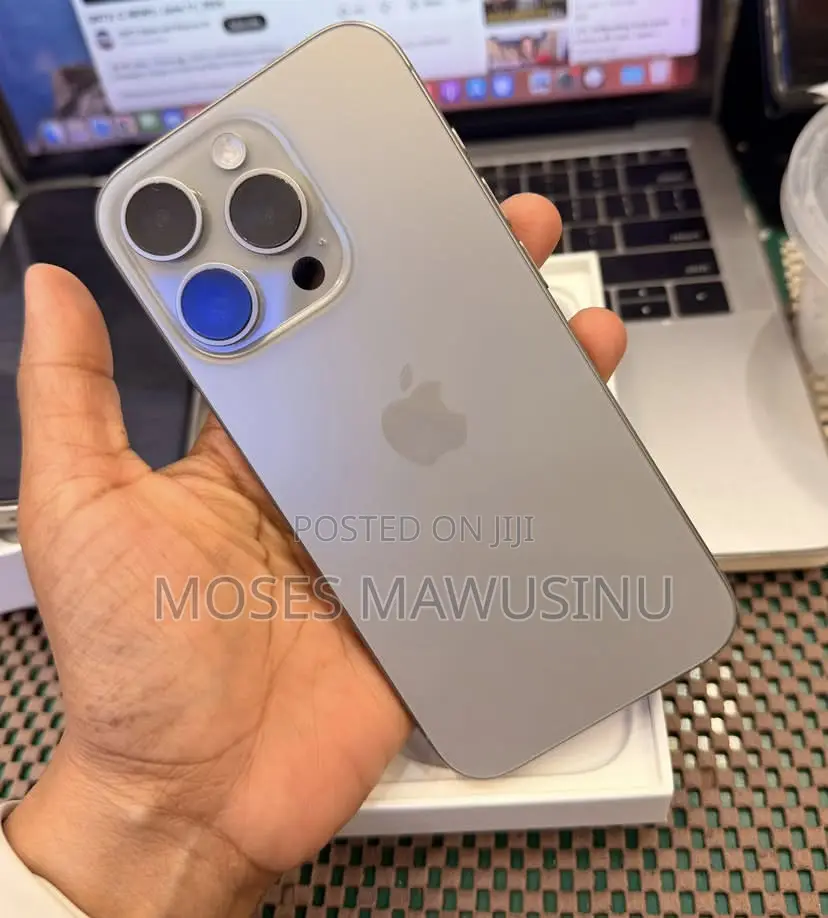 Apple iPhone 15 Pro 256 GB White