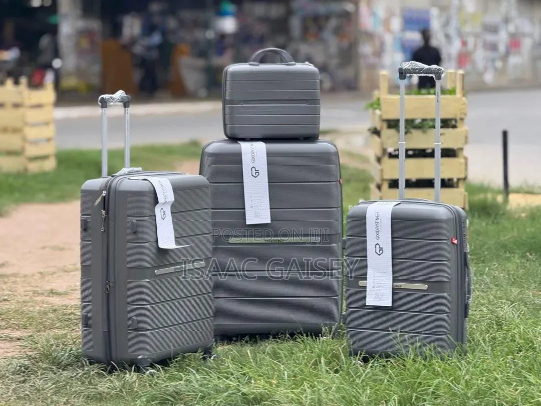 4set Premium Quality Unisex Anticrake Suitcases With Cosmetic Bag