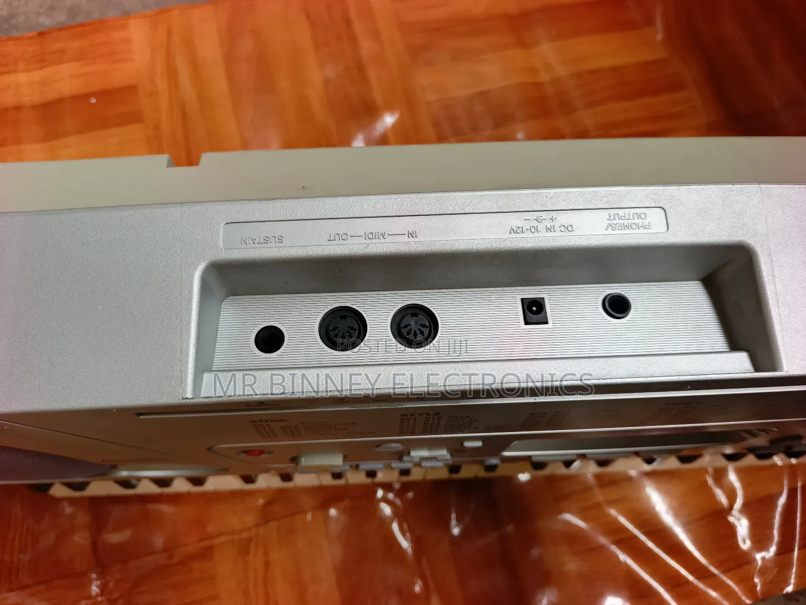 Yamaha Psr275