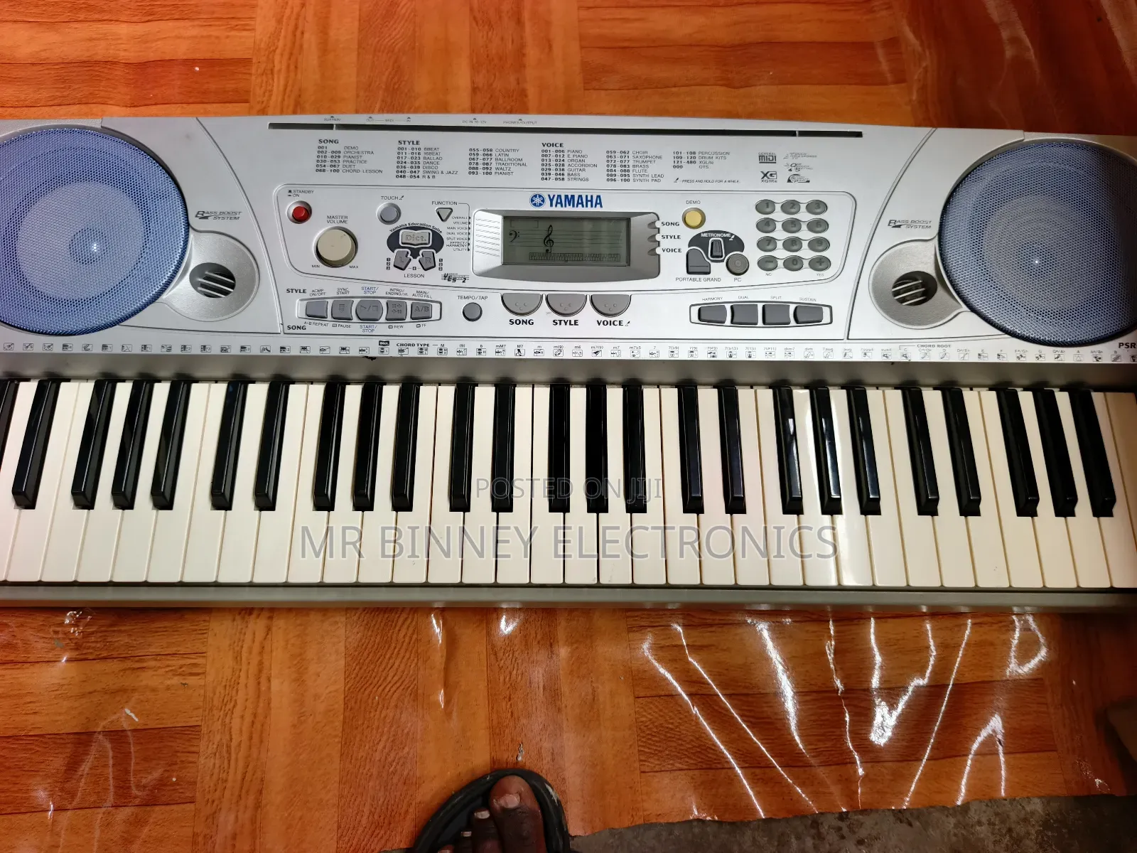 Yamaha Psr275