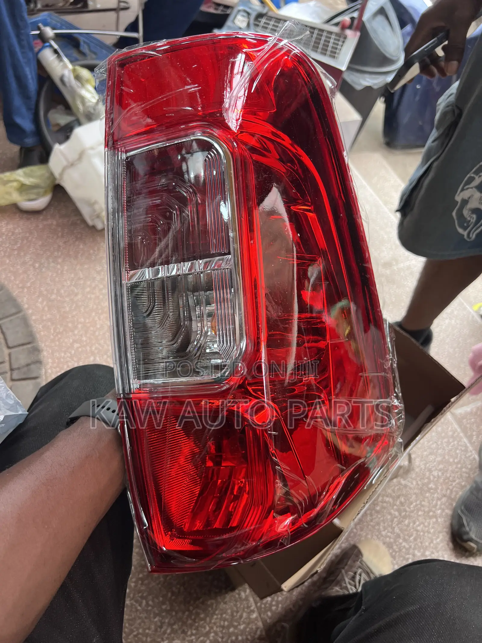 2012,2013,2014 Taillight for Nissan Navara