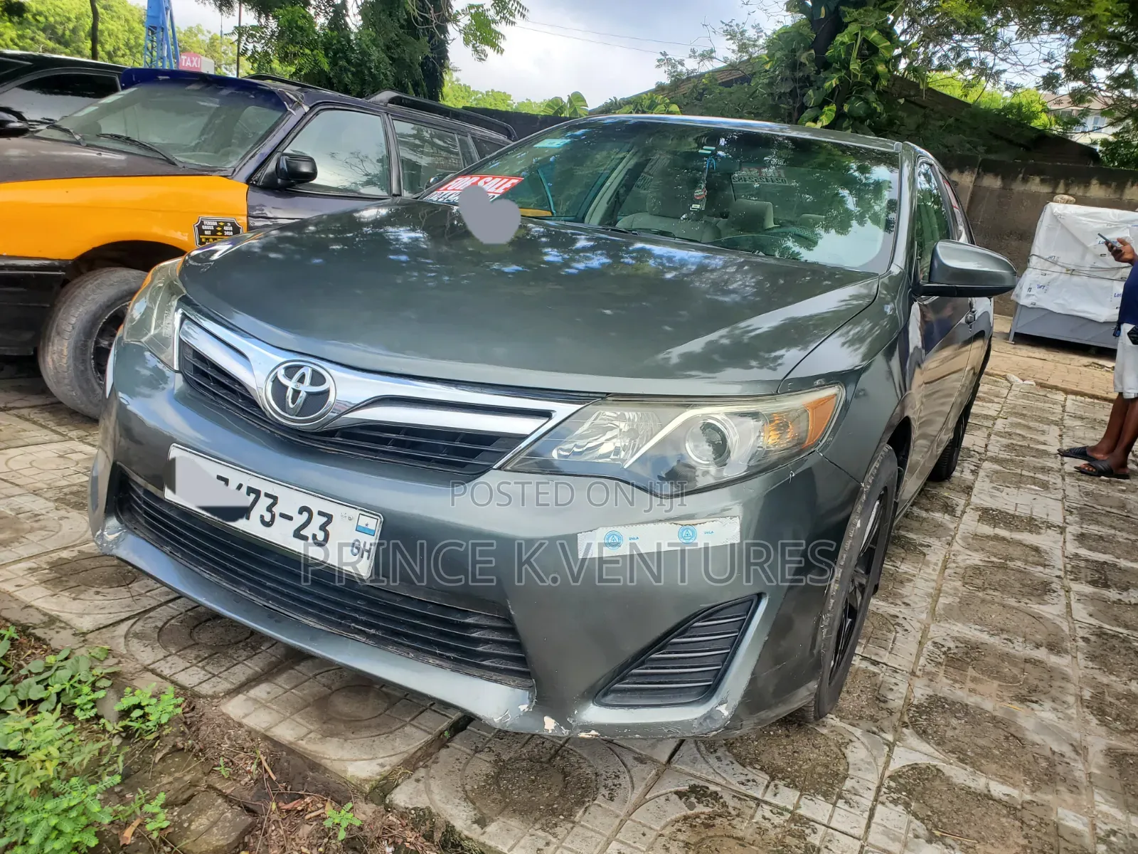 Toyota Camry L 4dr Sedan (2.5L 4cyl 6A) 2014 Beige