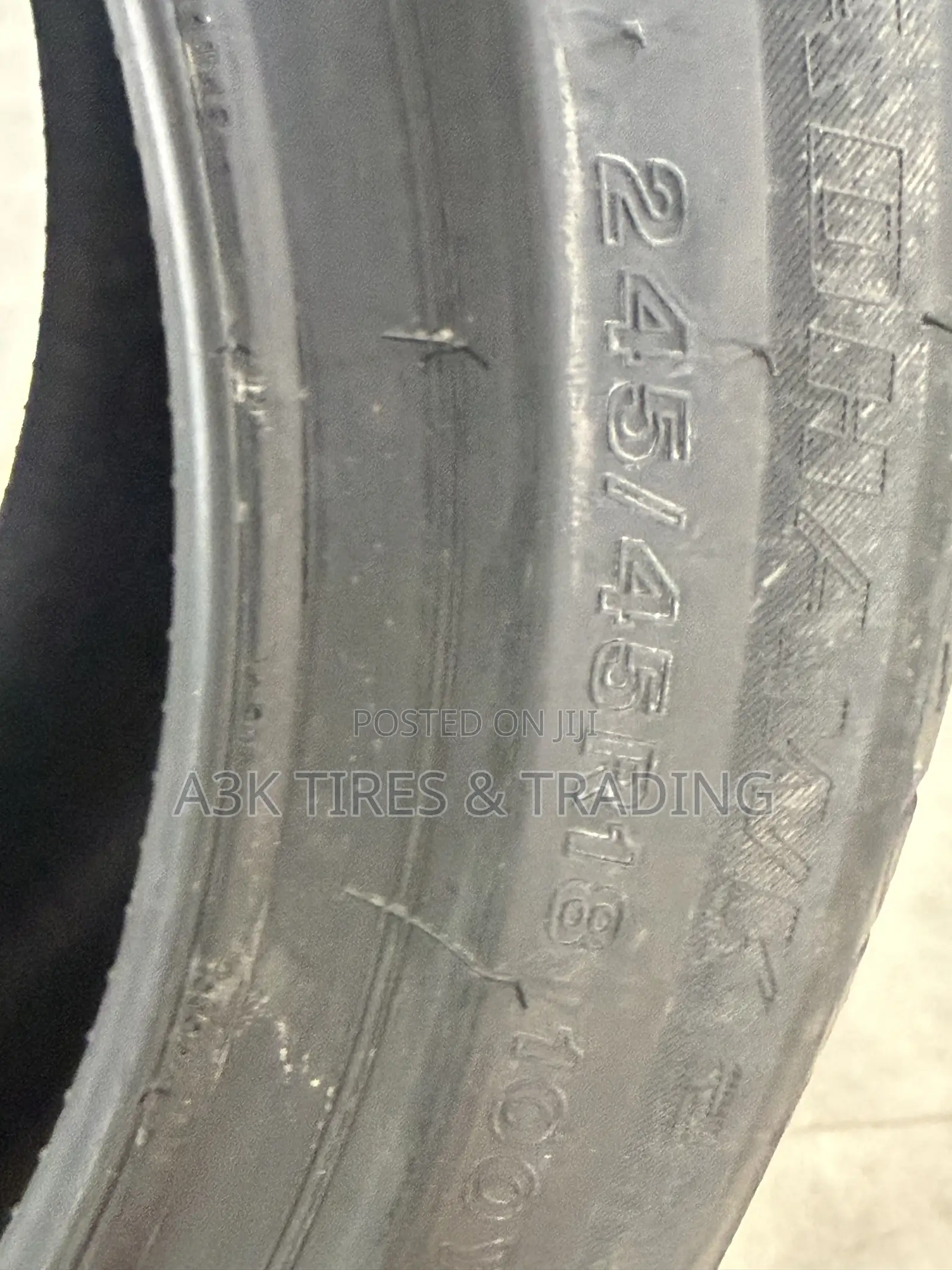 245 45r18 100y Firestone