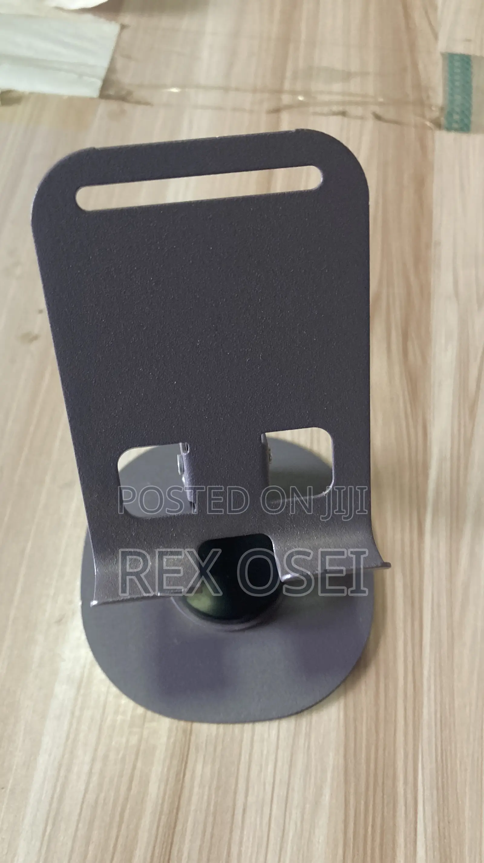 Metal 360 Phone Stand