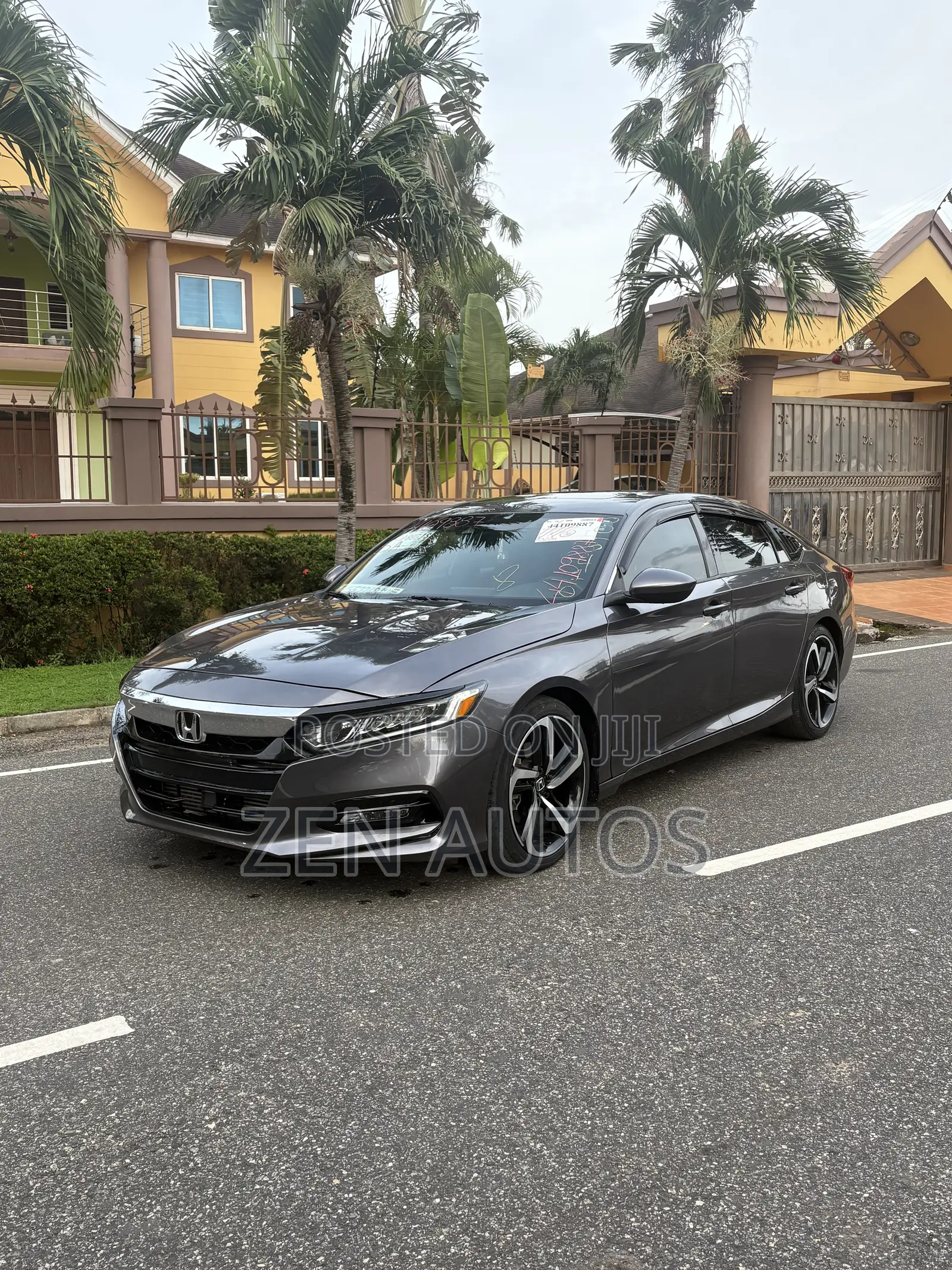 Honda Accord Sport (2.0L 4cyl Turbo 6M) 2019 Gray
