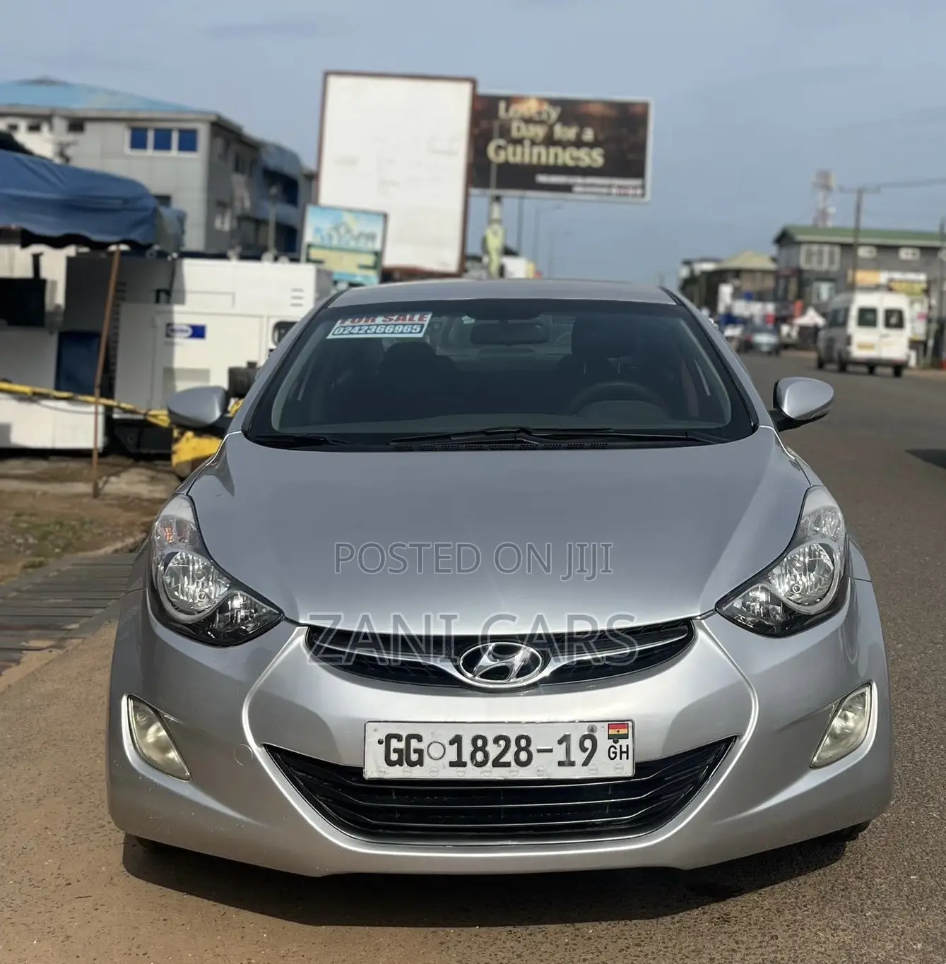 Hyundai Elantra 2012 Silver