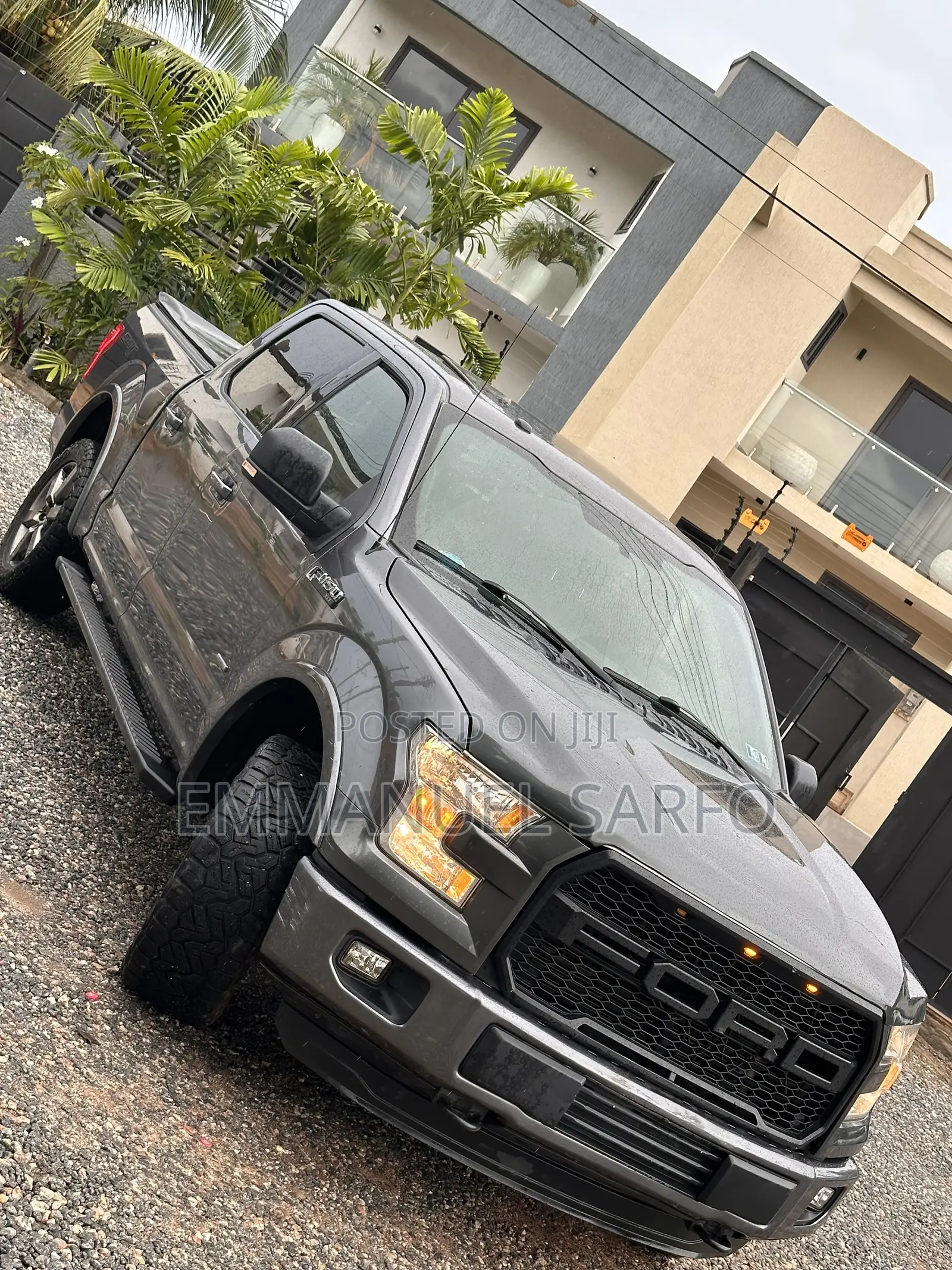 Ford F-150 Limited 4x2 SuperCrew Cab Styleside 5.5 ft. box 145 in. WB