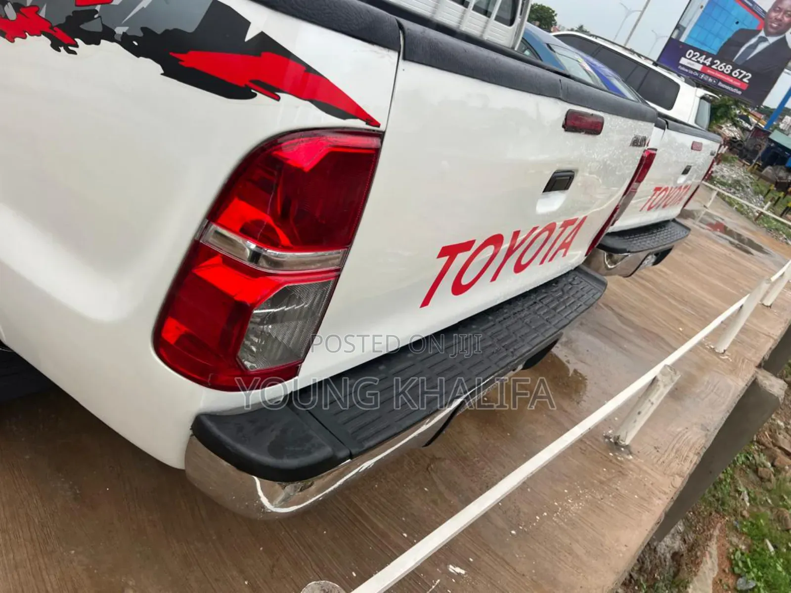 Toyota Hilux 2012 White