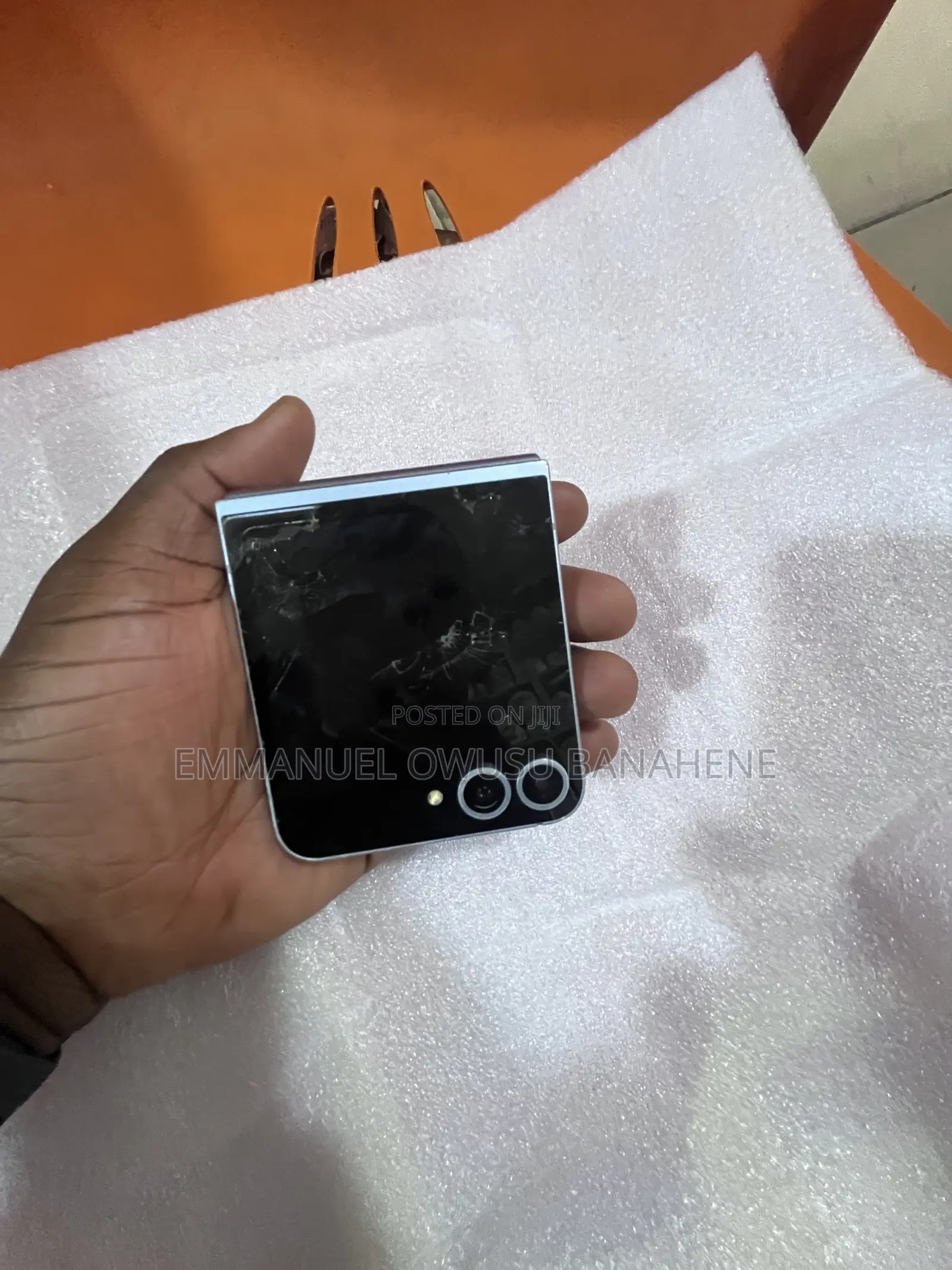 Samsung Galaxy Z Flip6 256 GB Gray