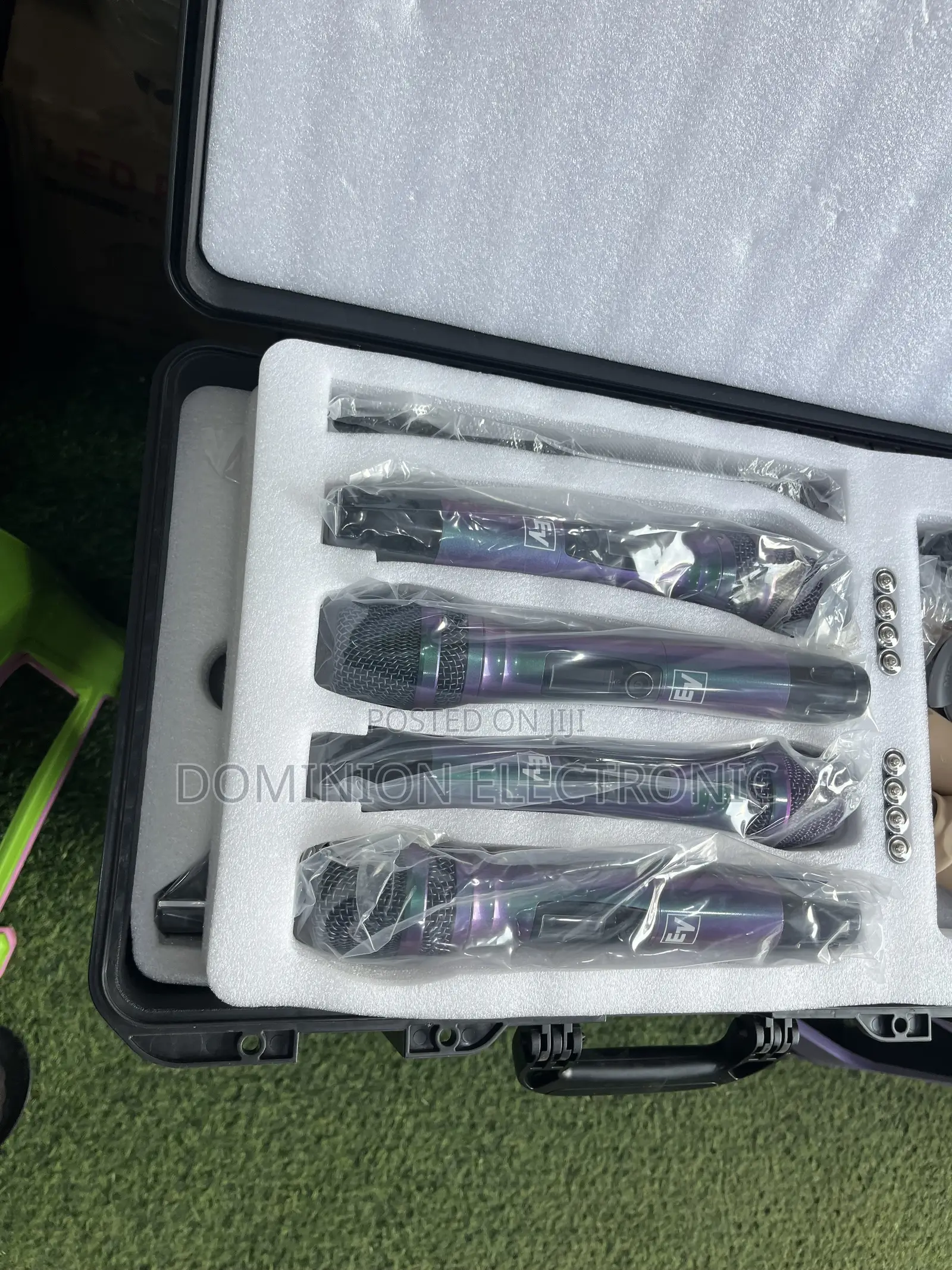 Bs-640 4 in 1 Microphone Ev