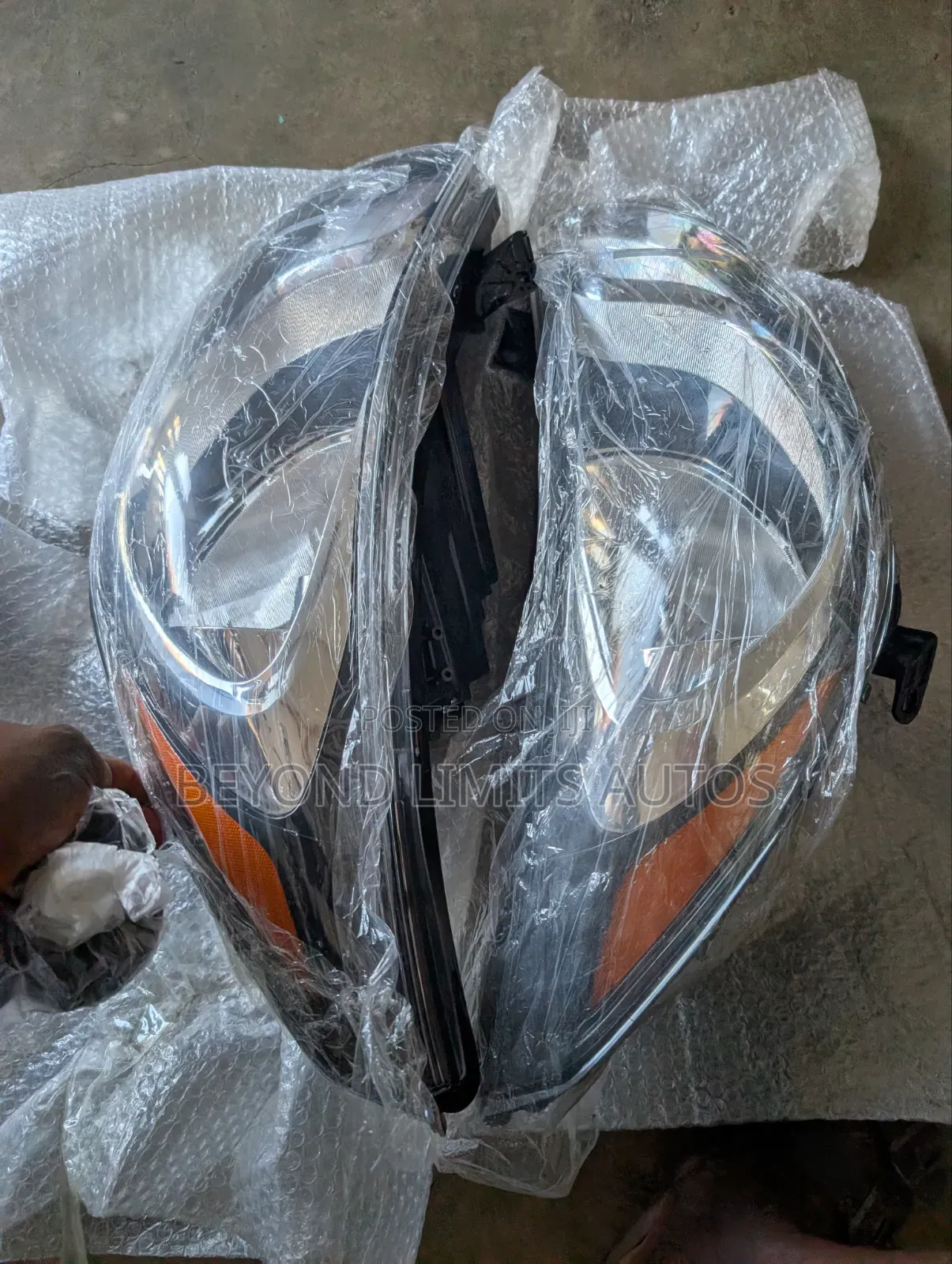 Hyundai Accent 2014,2015,2016,2017 Headlight