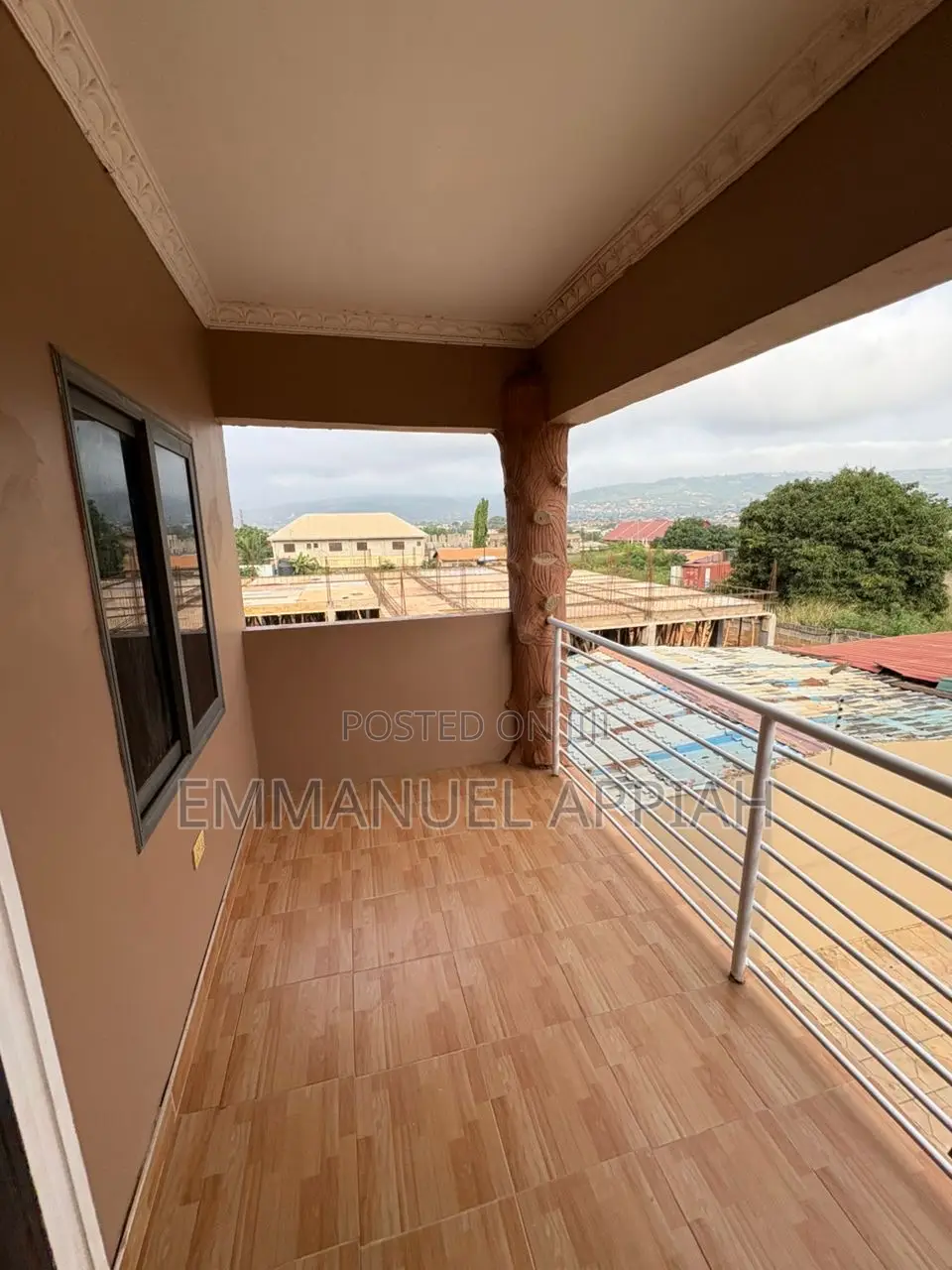 3bdrm Townhouse / Terrace in Oyarifa for rent