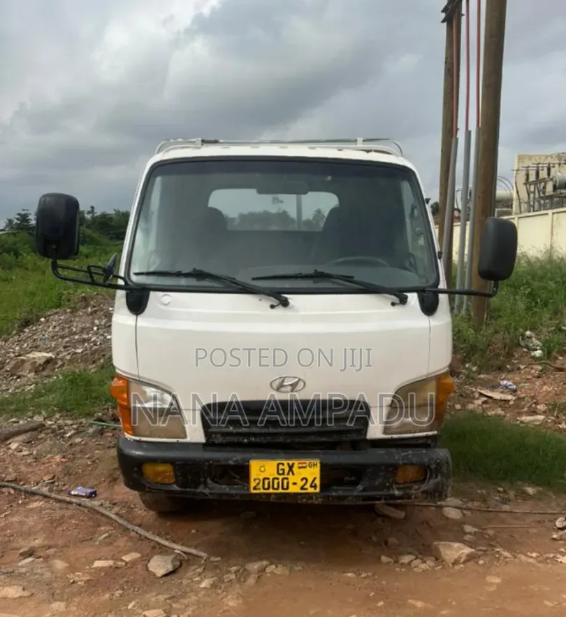 Hyundai Mighty 2
