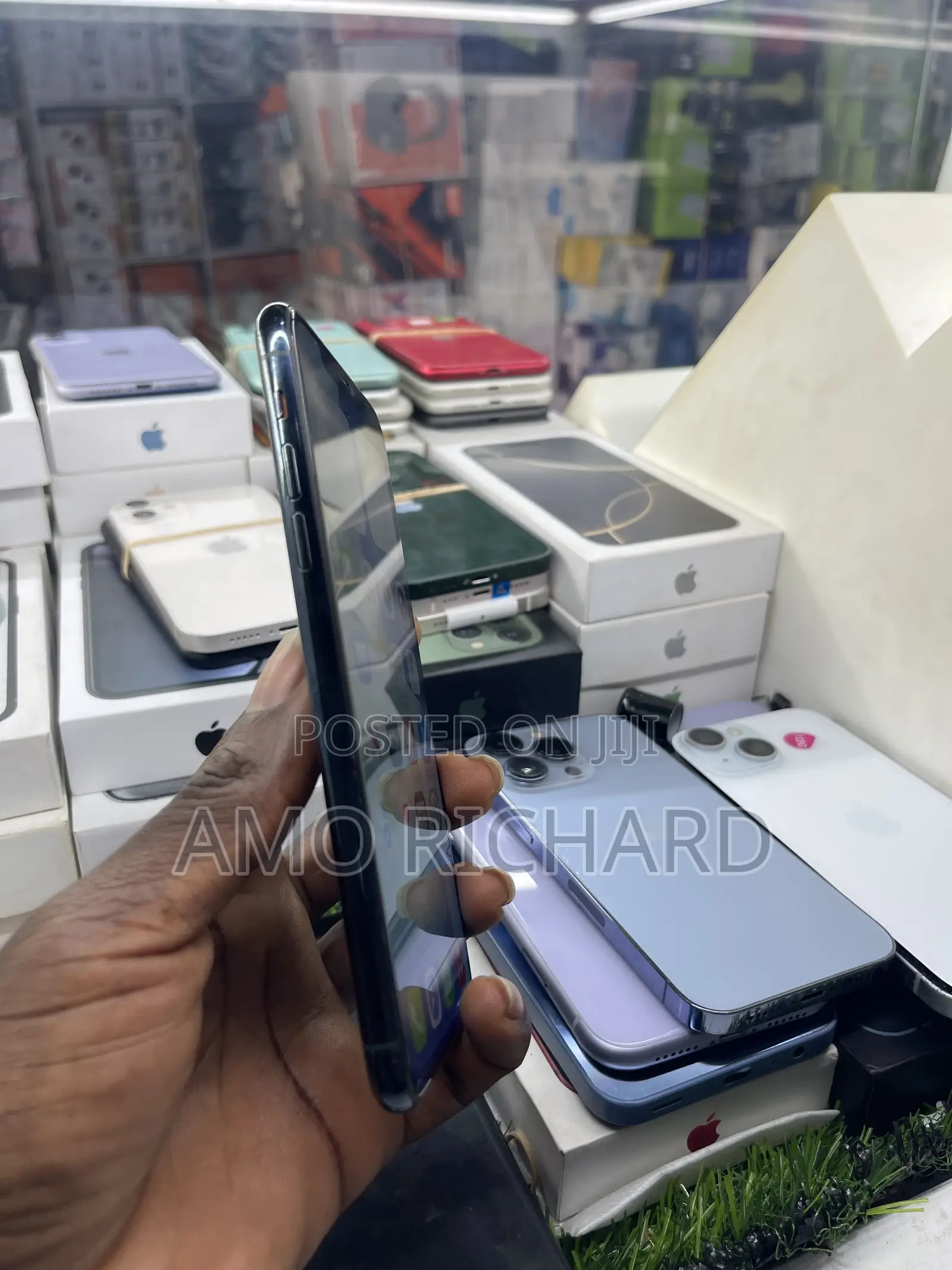 Apple iPhone 11 Pro Max 64 GB Black