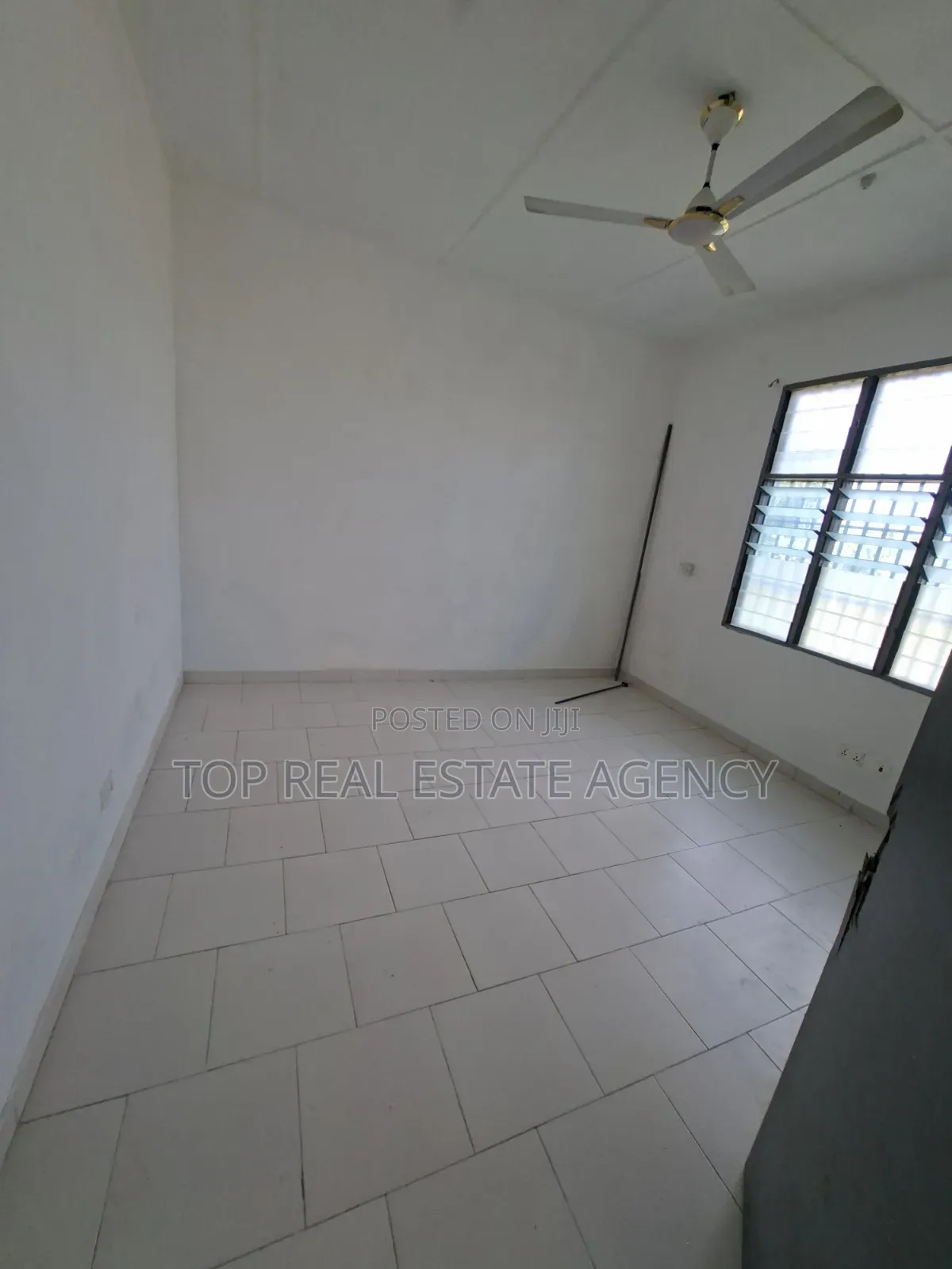 1bdrm Apartment in Ga East Municipal for rent