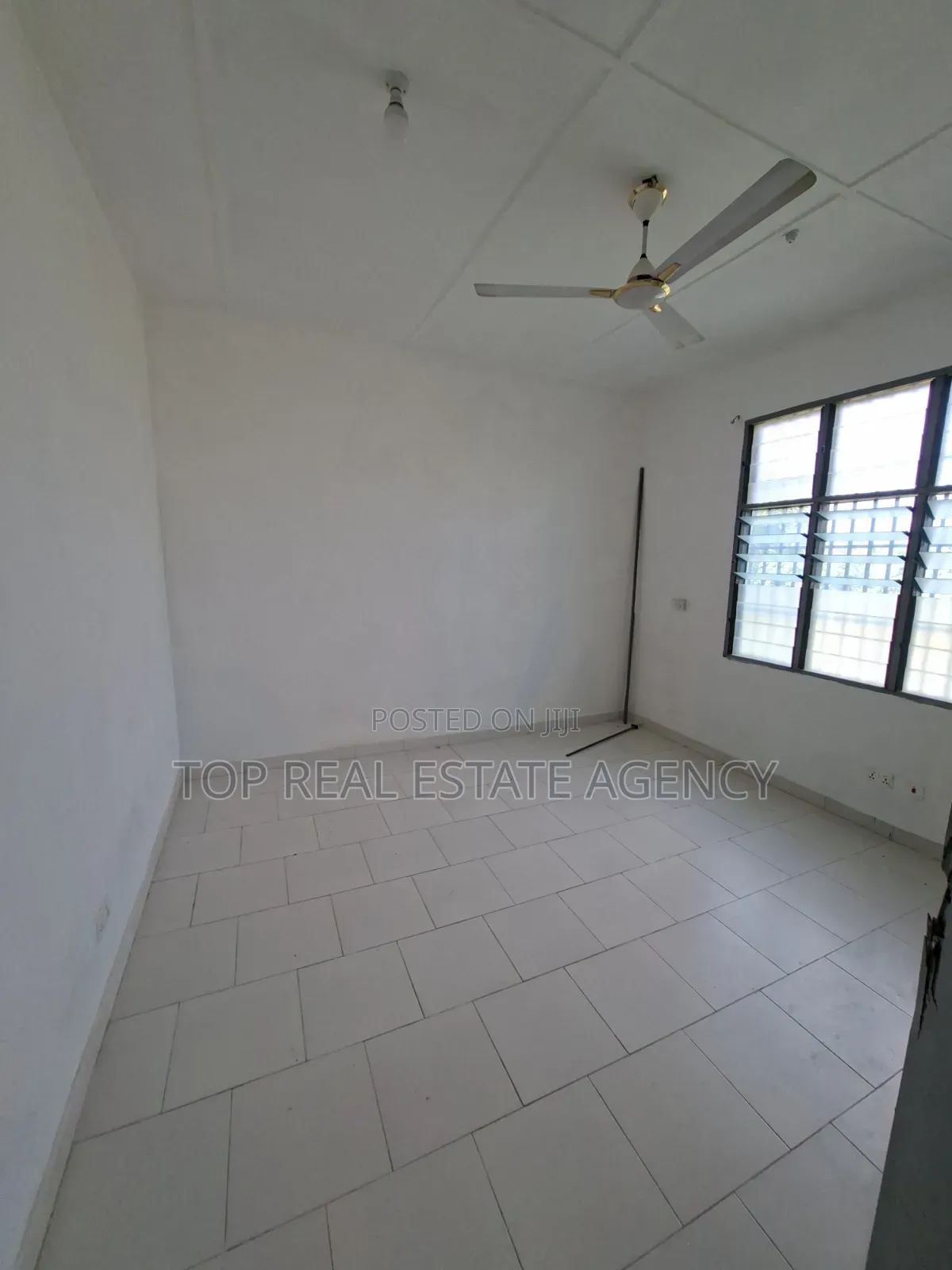 1bdrm Apartment in Ga East Municipal for rent